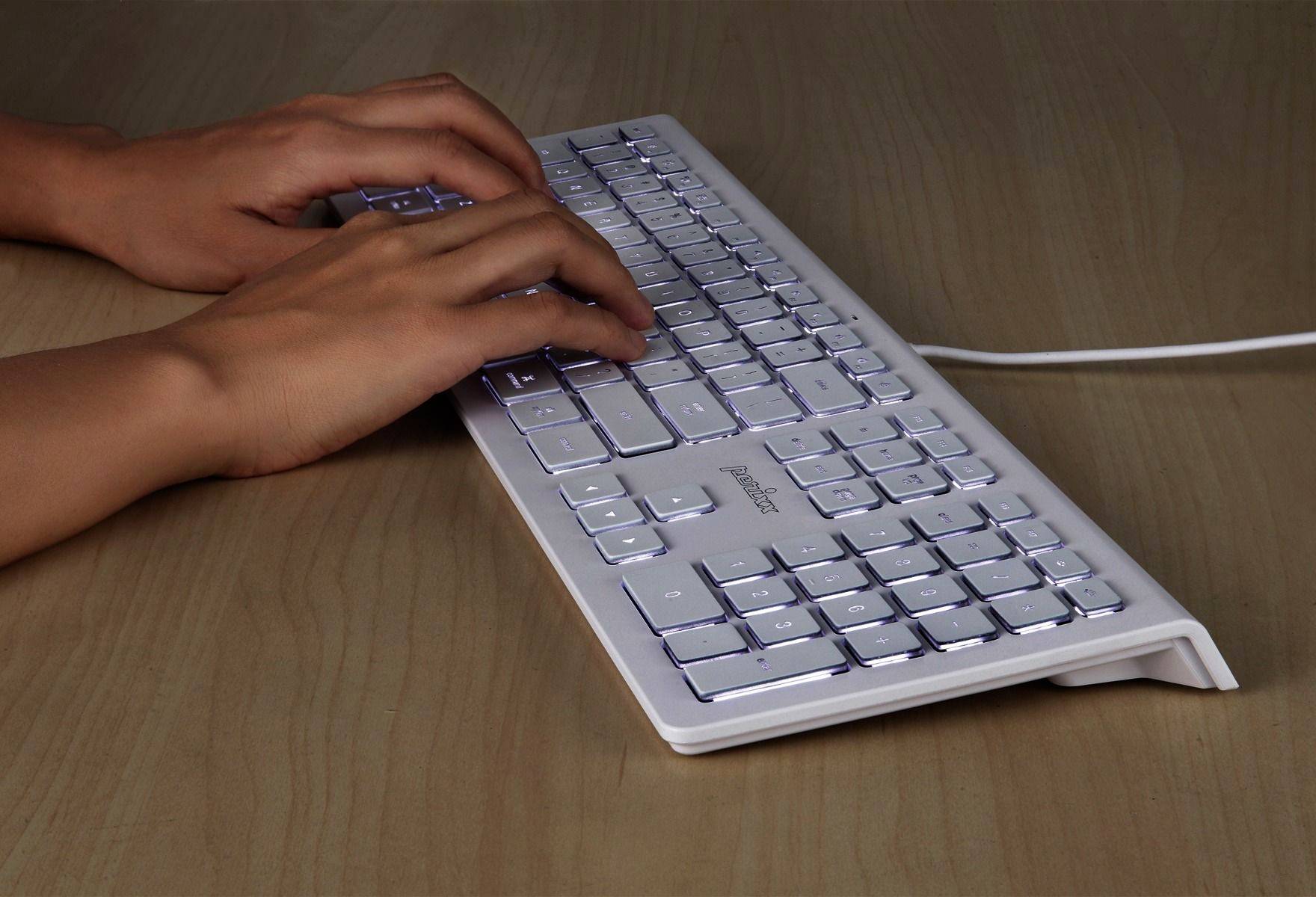 Perixx PERIBOARD-323 M W DE Funk Tastatur Englisch, QWERTY Weiß