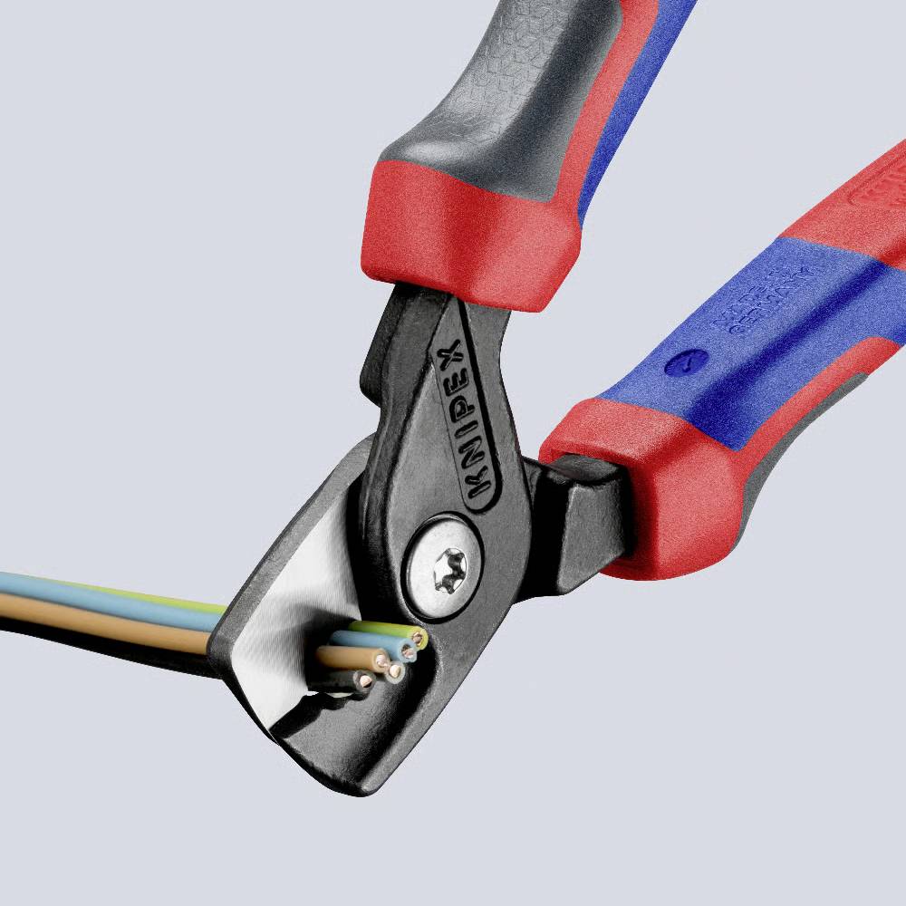 Zange mit rotem und blauem Griff, die ein Mehrfachkabel durchtrennt und präzise Werkzeugfunktion demonstriert.