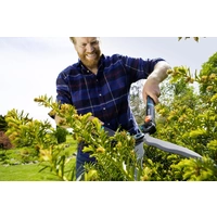 GARDENA 2in1 EnergyCut Hand Heckenschere GARDENA 2in1 EnergyCut Hand Heckenschere