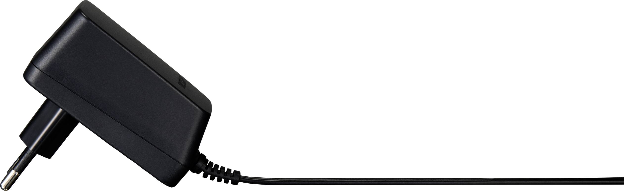 Schwarzes Netzteil mit Kabel und EU-Stecker, seitlich liegend.
