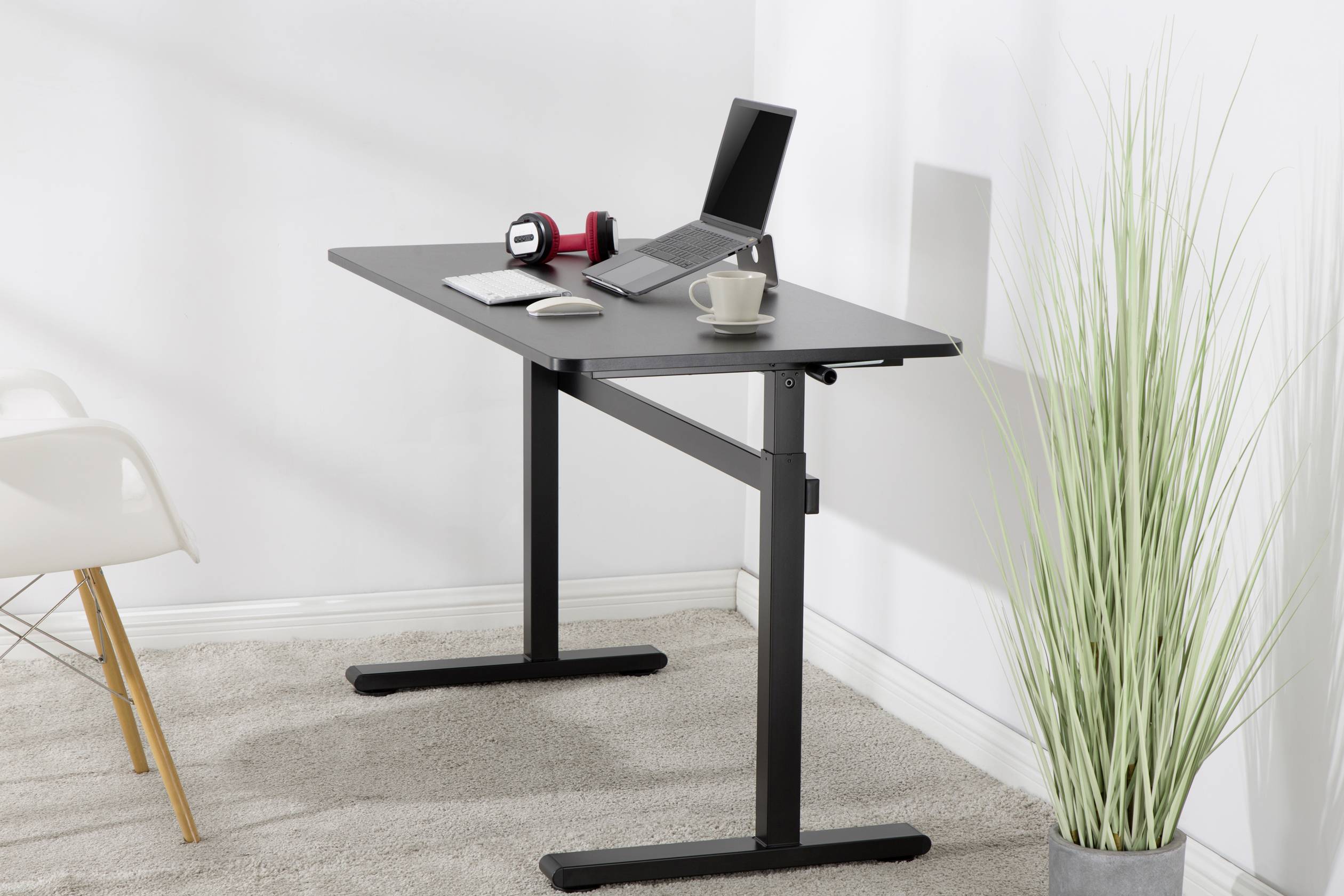 SpeaKa Professional Sitz-/Steh-Schreibtisch höhenverstellbar Höhen-Bereich: 700 bis 1170 mm (B x T) 1400 mm x 600 mm Schwarz SP-9007520