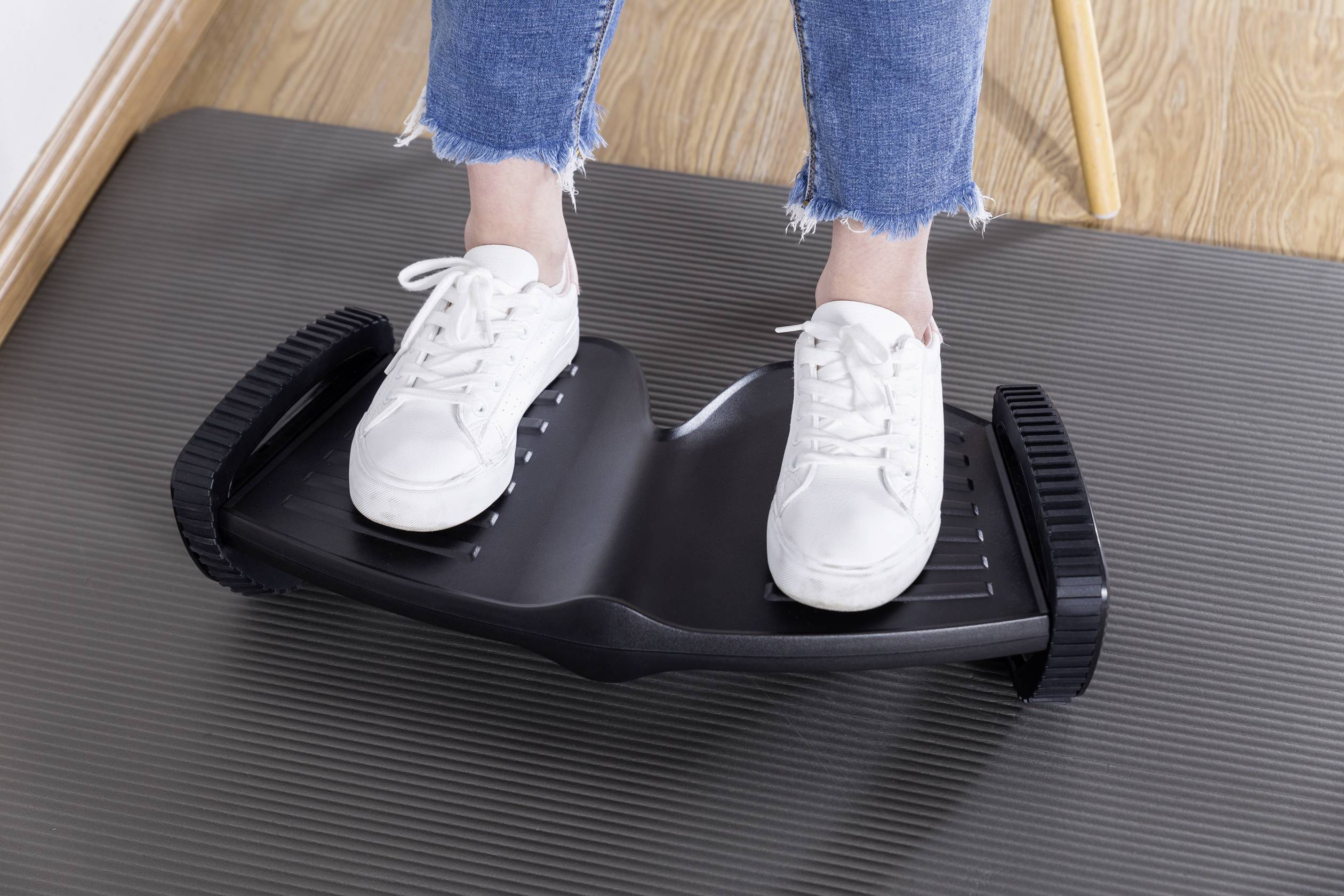 SpeaKa Professional SP-9008924 Fußstütze (B x H x T) 277 x 135 x 502mm Schwarz