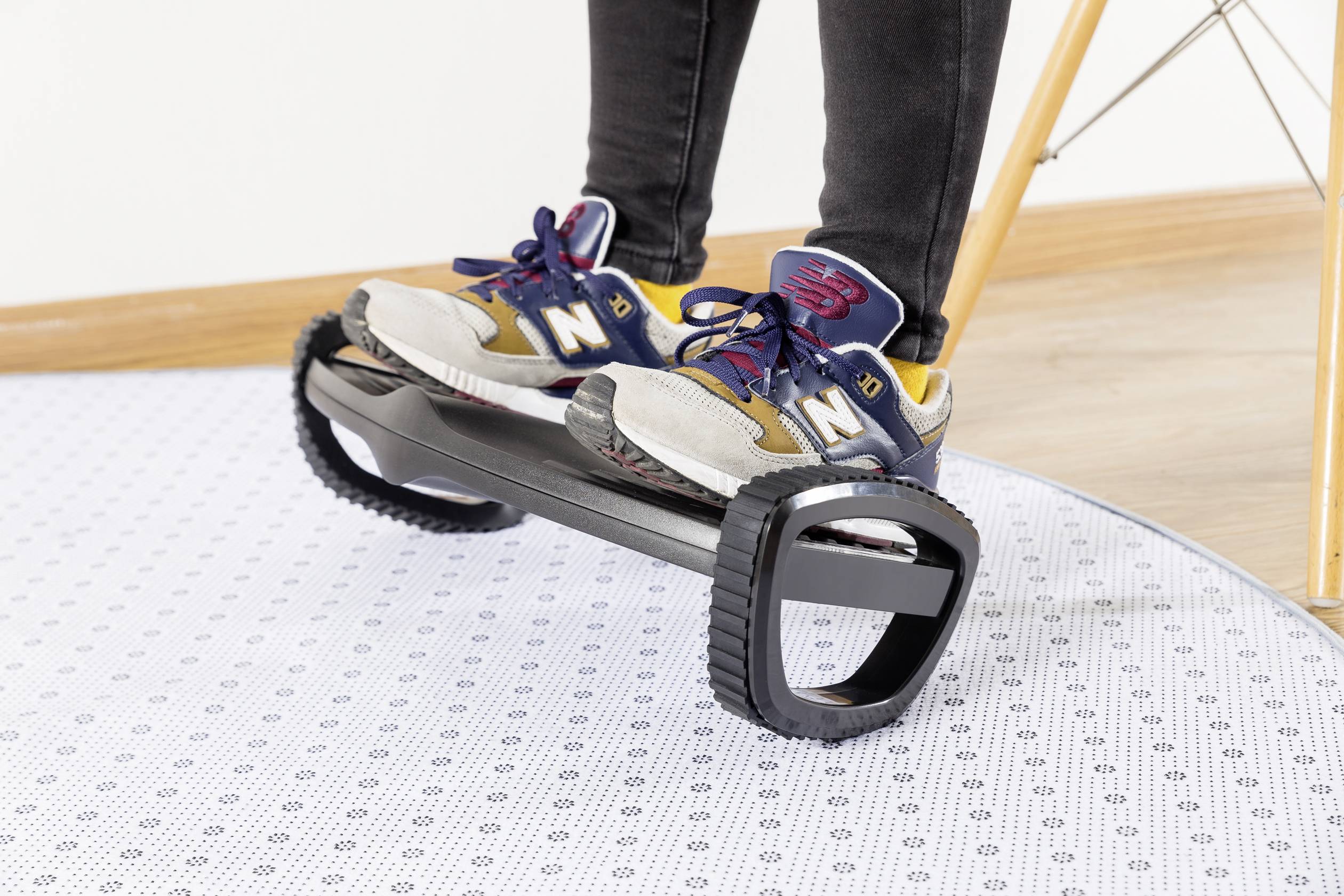 SpeaKa Professional SP-9008924 Fußstütze (B x H x T) 277 x 135 x 502mm Schwarz