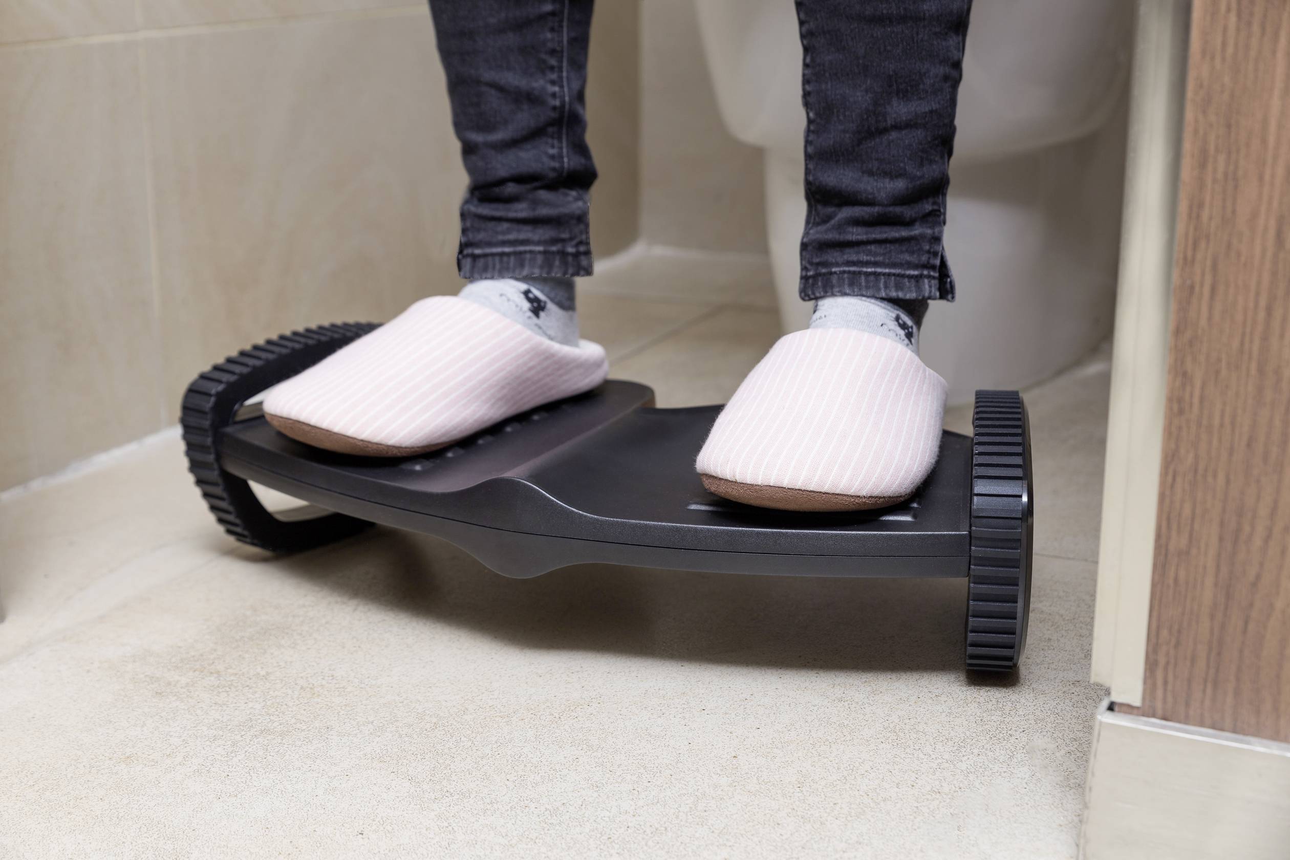 SpeaKa Professional SP-9008924 Fußstütze (B x H x T) 277 x 135 x 502 mm Schwarz