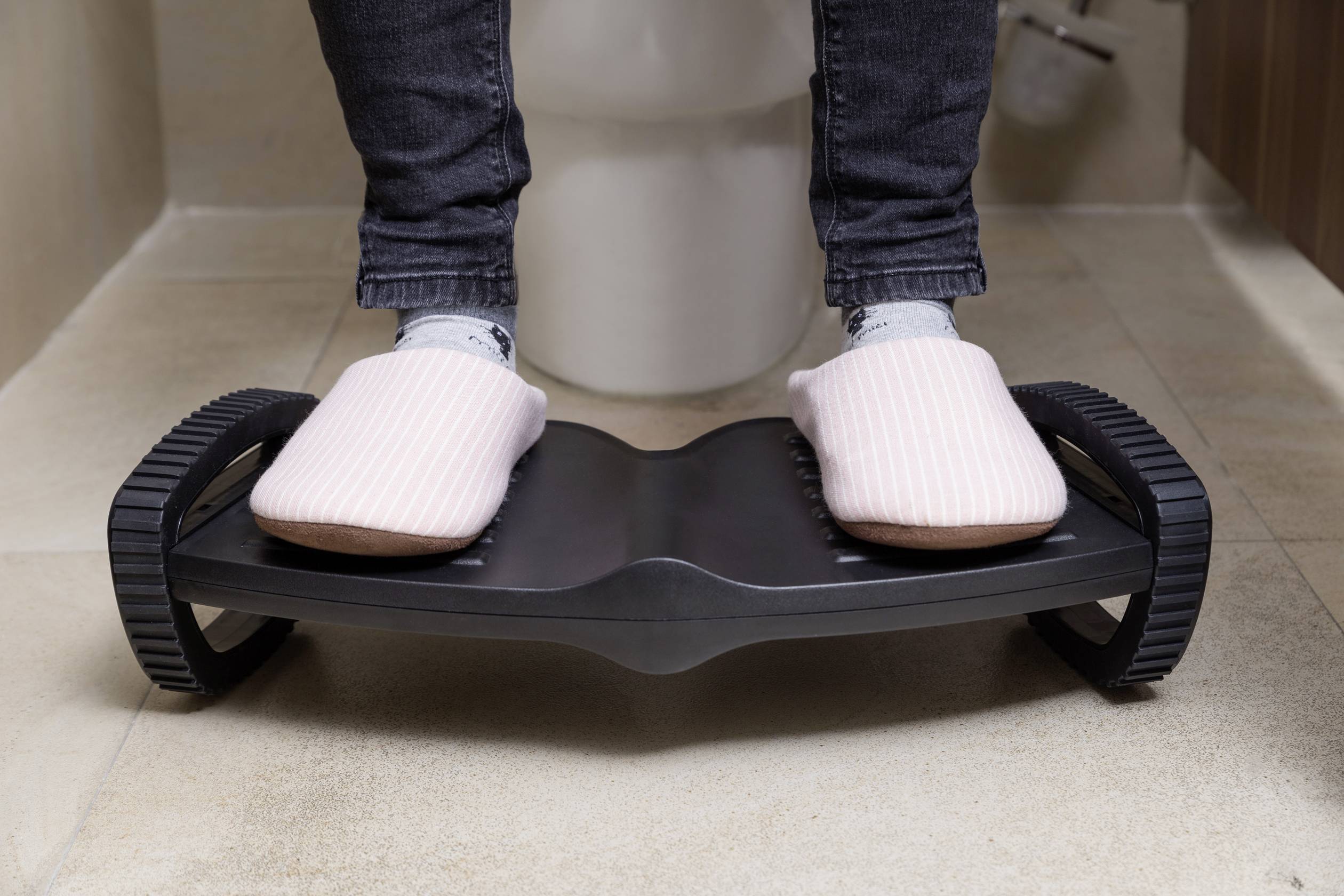 SpeaKa Professional SP-9008924 Fußstütze (B x H x T) 277 x 135 x 502 mm Schwarz