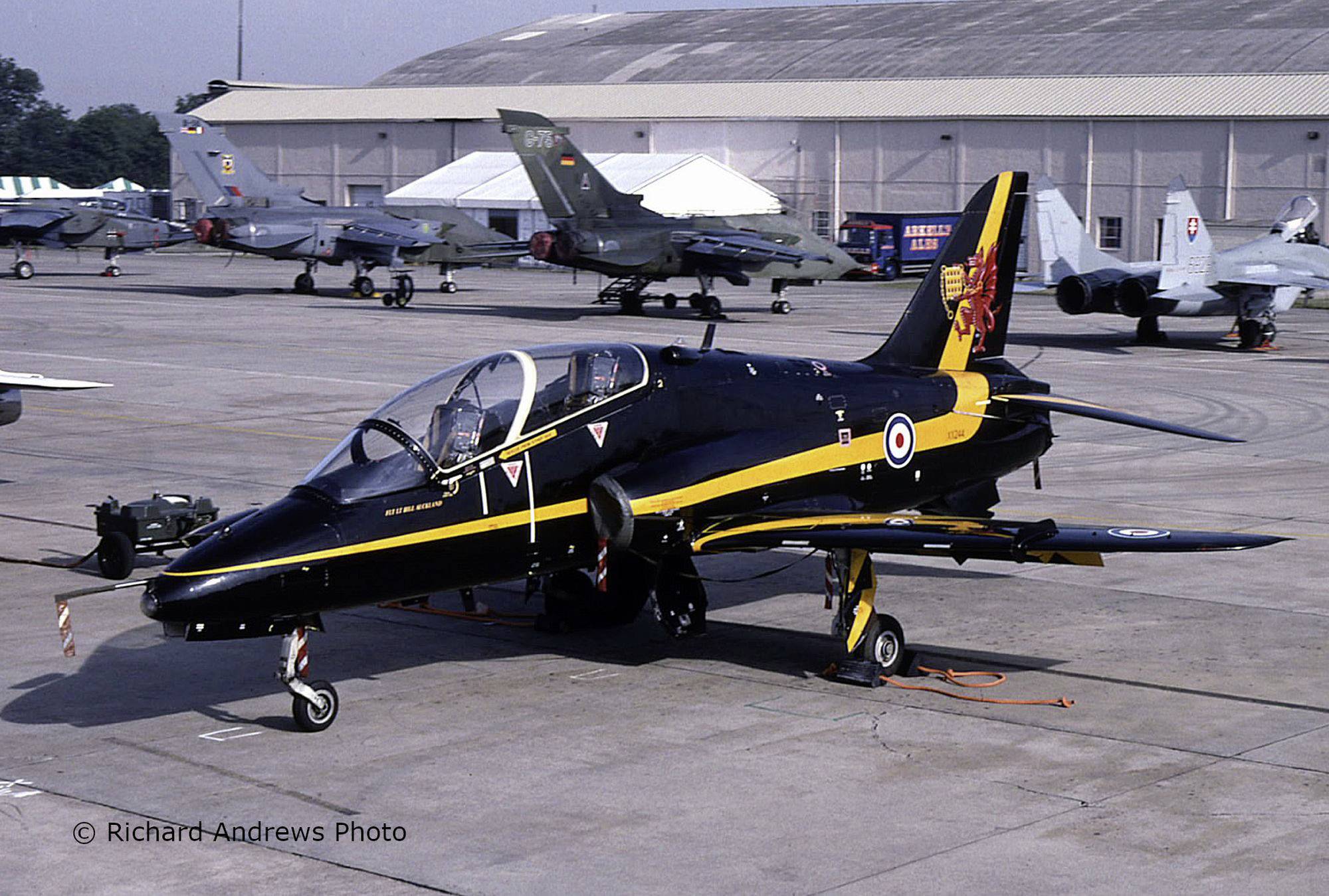 Revell 04970 BAe Hawk T.1 Flugmodell Bausatz 1:72