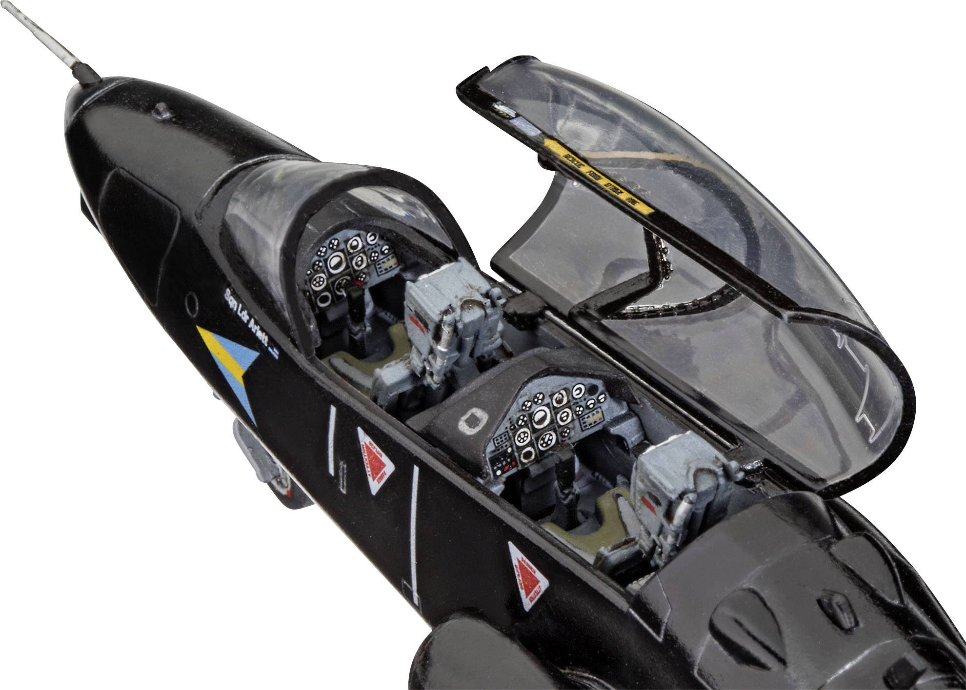 Revell 04970 BAe Hawk T.1 Flugmodell Bausatz 1:72