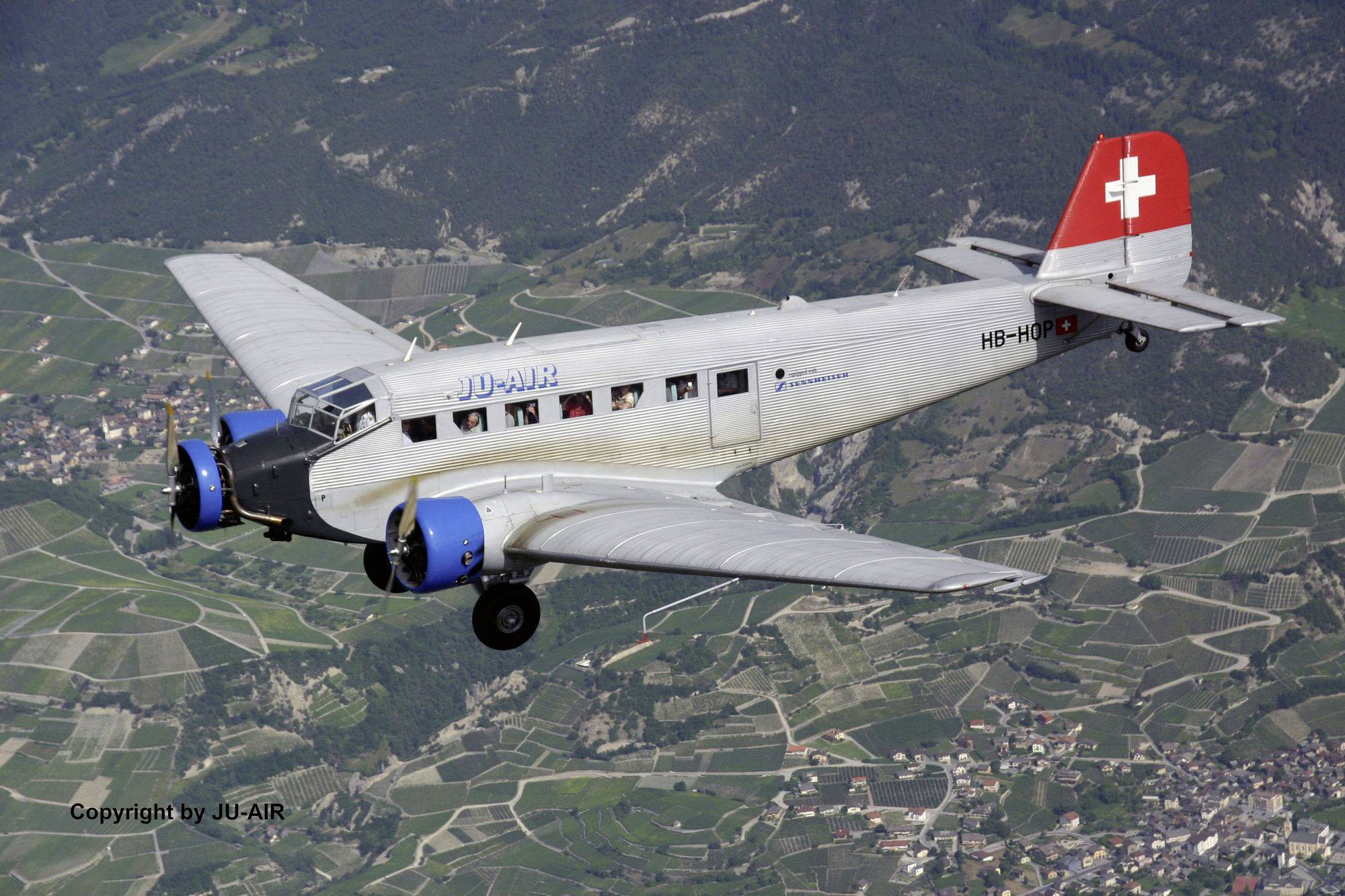 Revell 04975 Junkers Ju52/3m Civil Flugmodell Bausatz 1:72