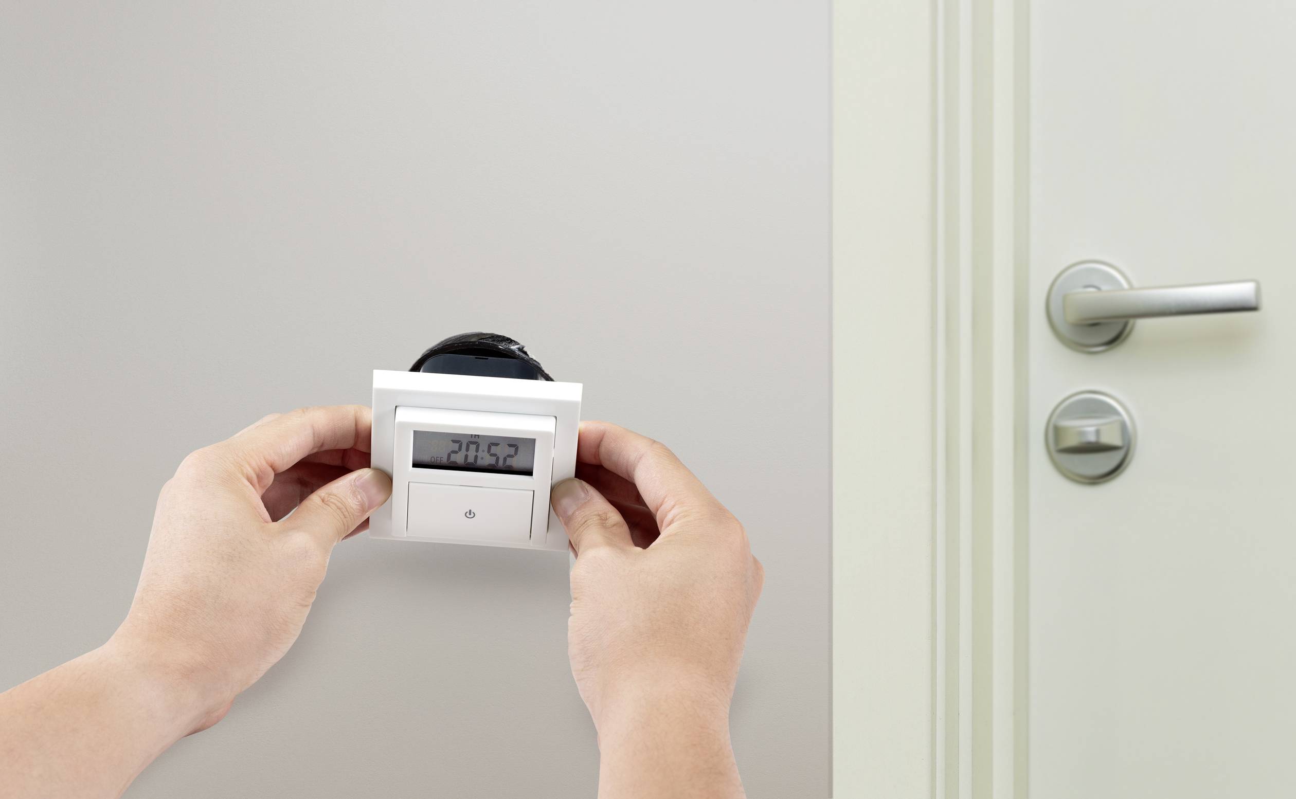 Sygonix SY-4504968 Unterputz-Timer digital Wochenprogramm 1800W Countdown-Funktion, inkl. Aufputzrahmen, START/STOPP-Funktion