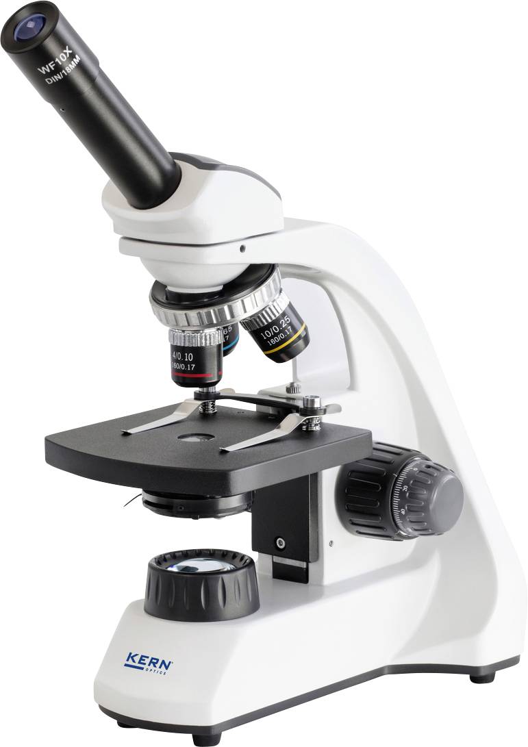 Ein weißes Mikroskop mit schwarzen Details und mehreren Objektiven, bereit zur Verwendung für wissenschaftliche Untersuchungen.