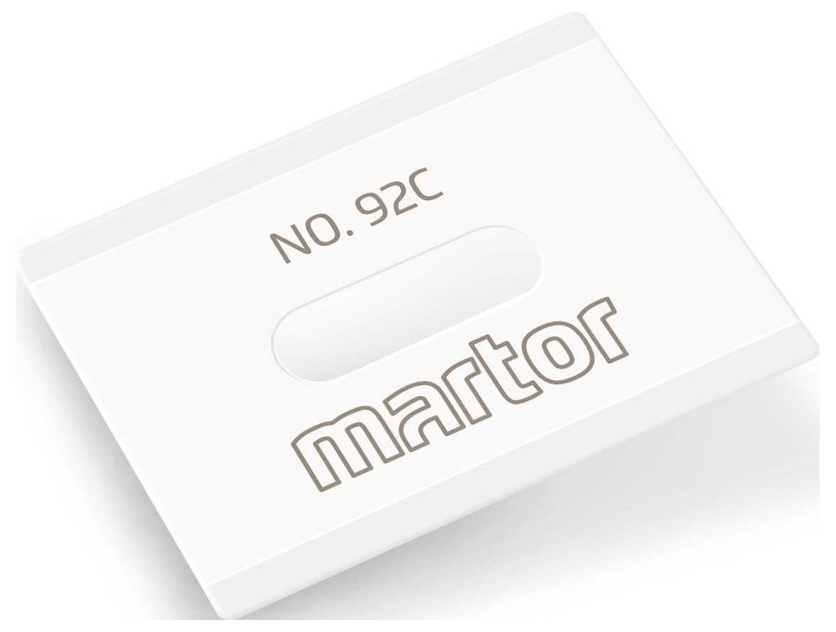 Ein weißes Ersatzklingenblatt mit der Aufschrift 'NO. 92C' und 'martor'; dient zum Einsatz in Schneidwerkzeugen.