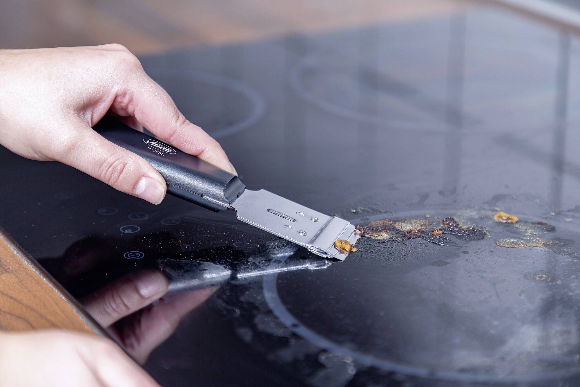 Vigor V1368N Universalschaber 160mm inklusive 1 Klinge