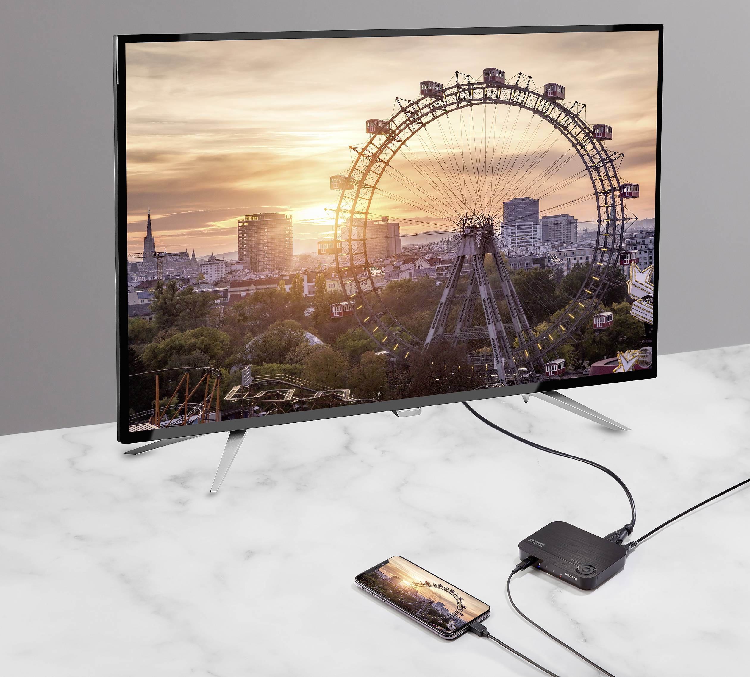 SpeaKa Professional 2+1 Port HDMI-Switch mit zusätzlichem USB-C®-Eingang UHD 4K @ 60 Hz