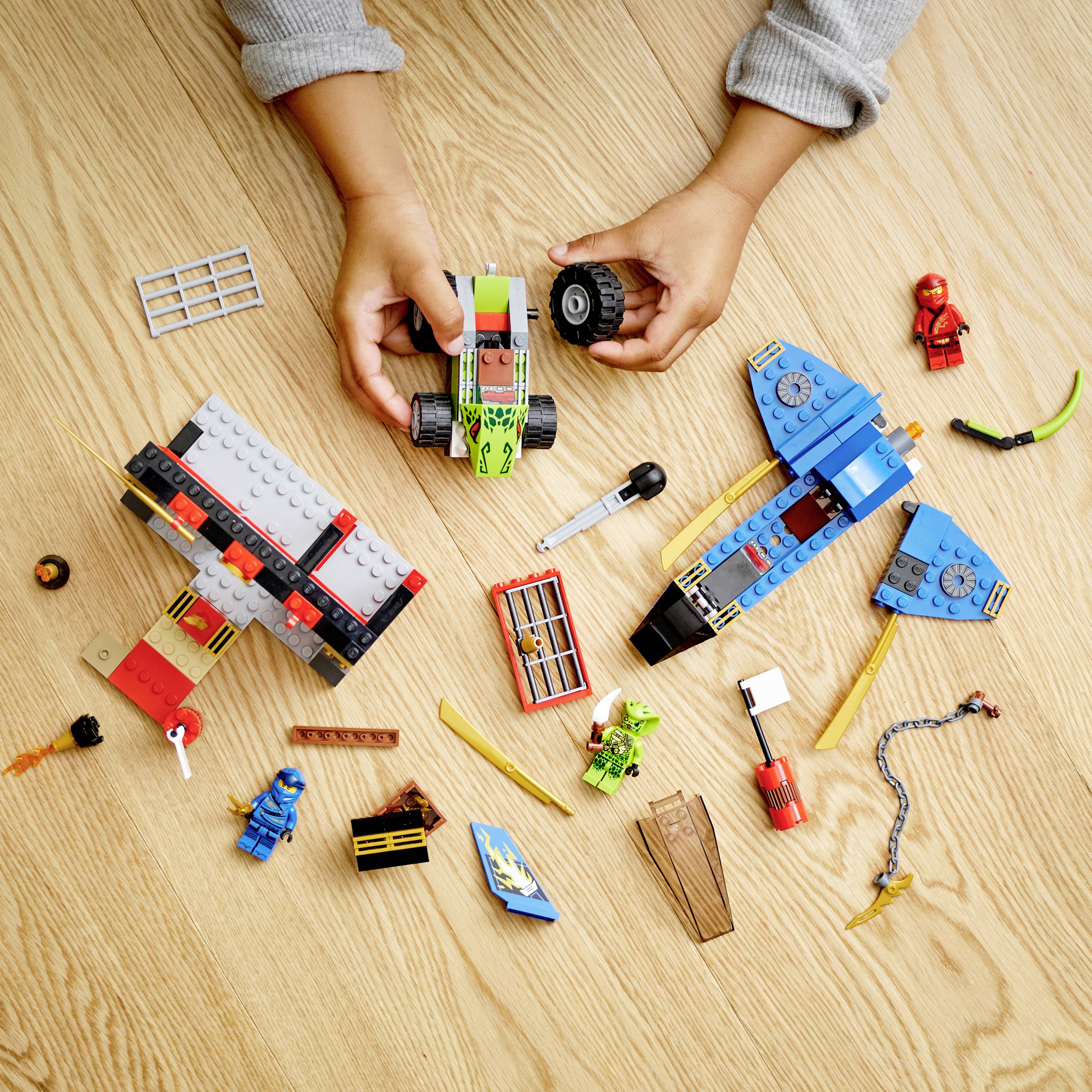 71703 LEGO® NINJAGO Kräftemessen mit dem Donner-Jet