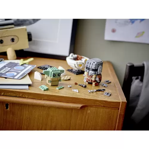 75317 LEGO® STAR WARS™ Der Mandalorianer™ und das Kind 75317 LEGO® STAR WARS™ Der Mandalorianer™ und das Kind