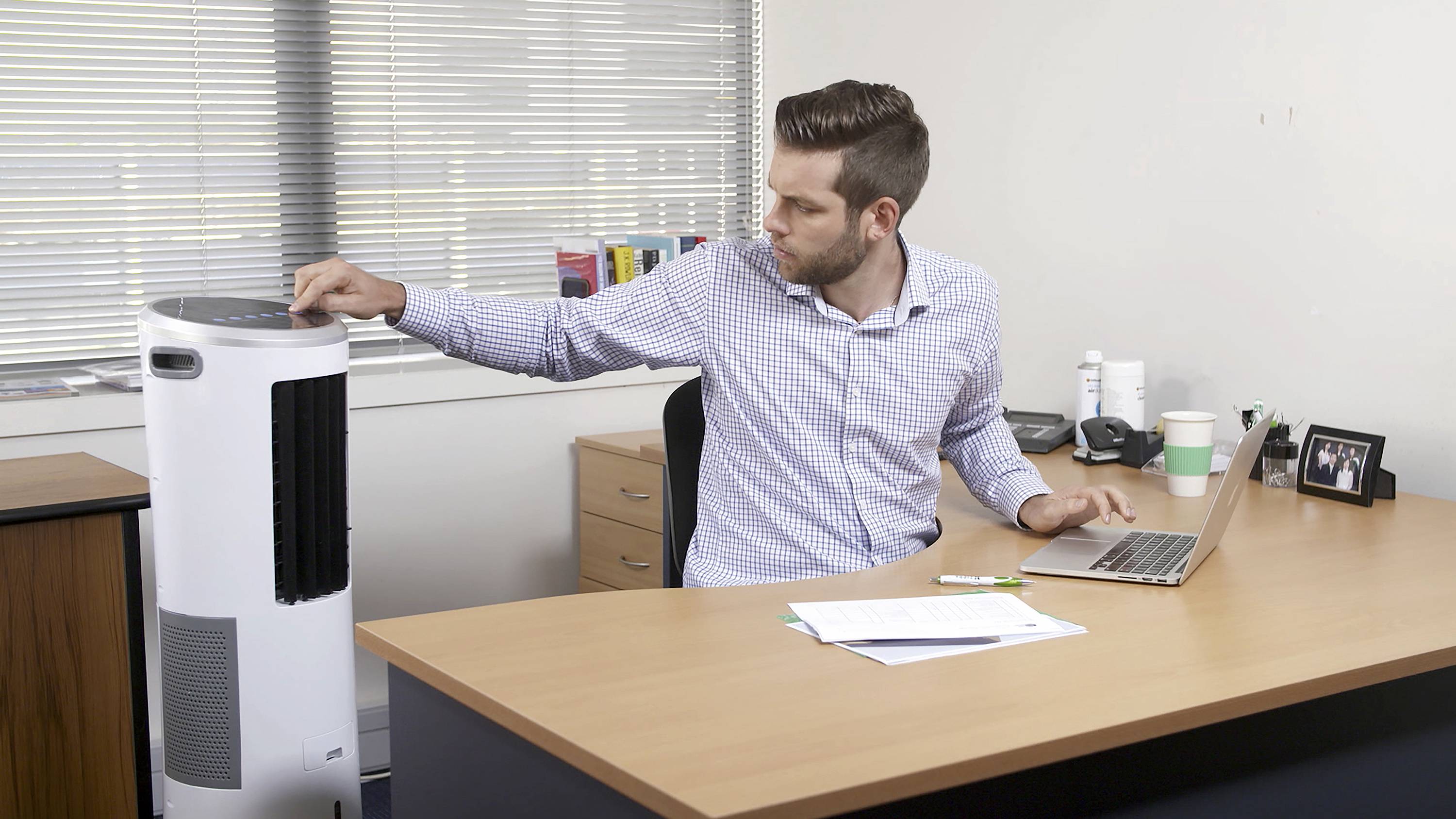 Livington InstaChill Luftkühler (Ø x H) 280mm x 908mm mit Fernbedienung