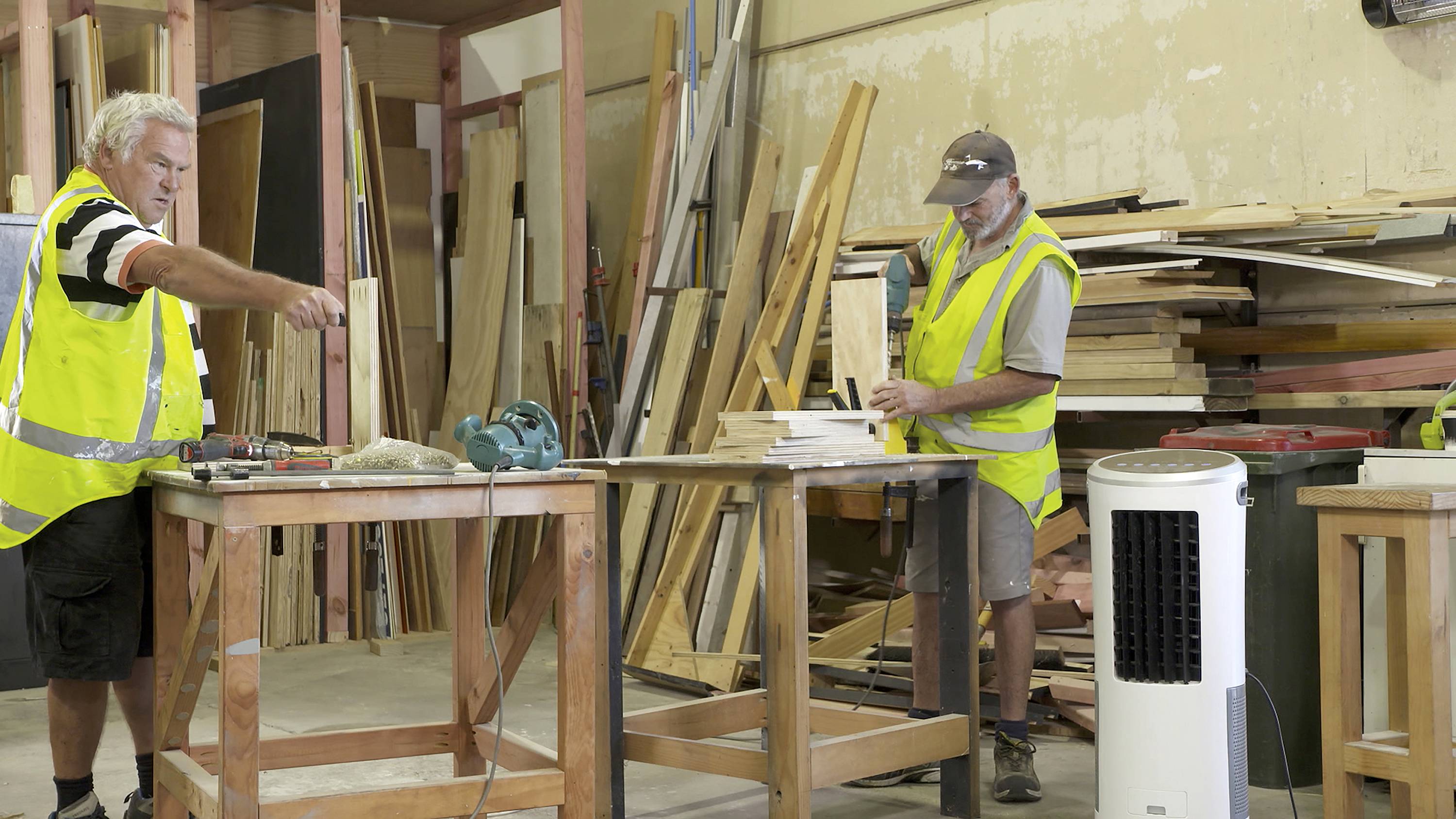 Livington InstaChill Luftkühler (Ø x H) 280 mm x 908 mm mit Fernbedienung