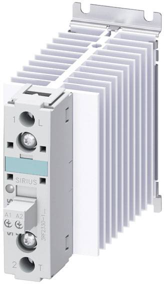 Kompakte elektronische Bauteilkühlkörper und Relaismodul, geeignet für industrielle Anwendungen zur Steuerung elektrischer Ströme.