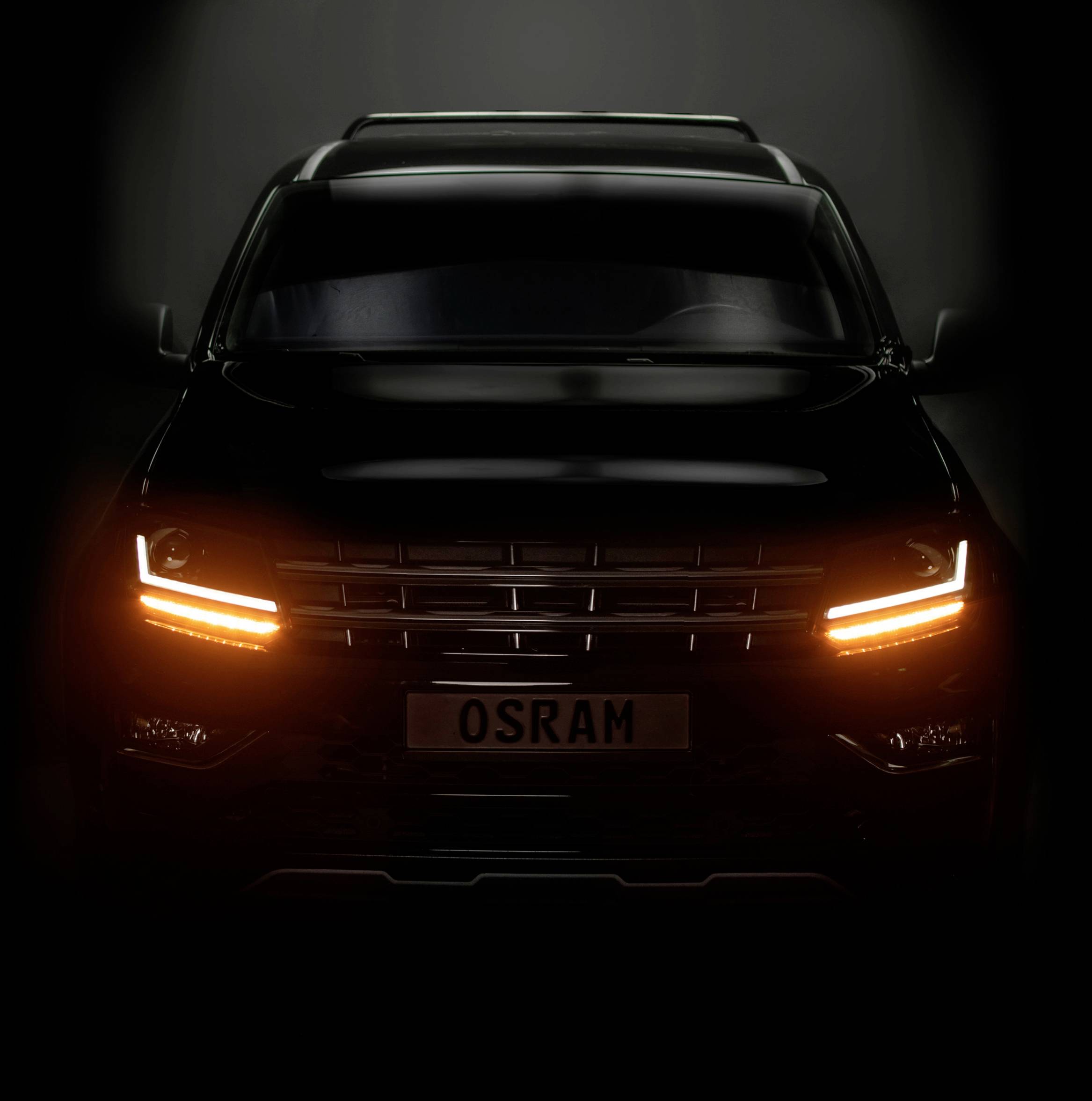 Osram Automotive Komplett-Scheinwerfer LEDHL107-BK LEDriving LED vorne (L x B x H) 260 x 372 x 343mm