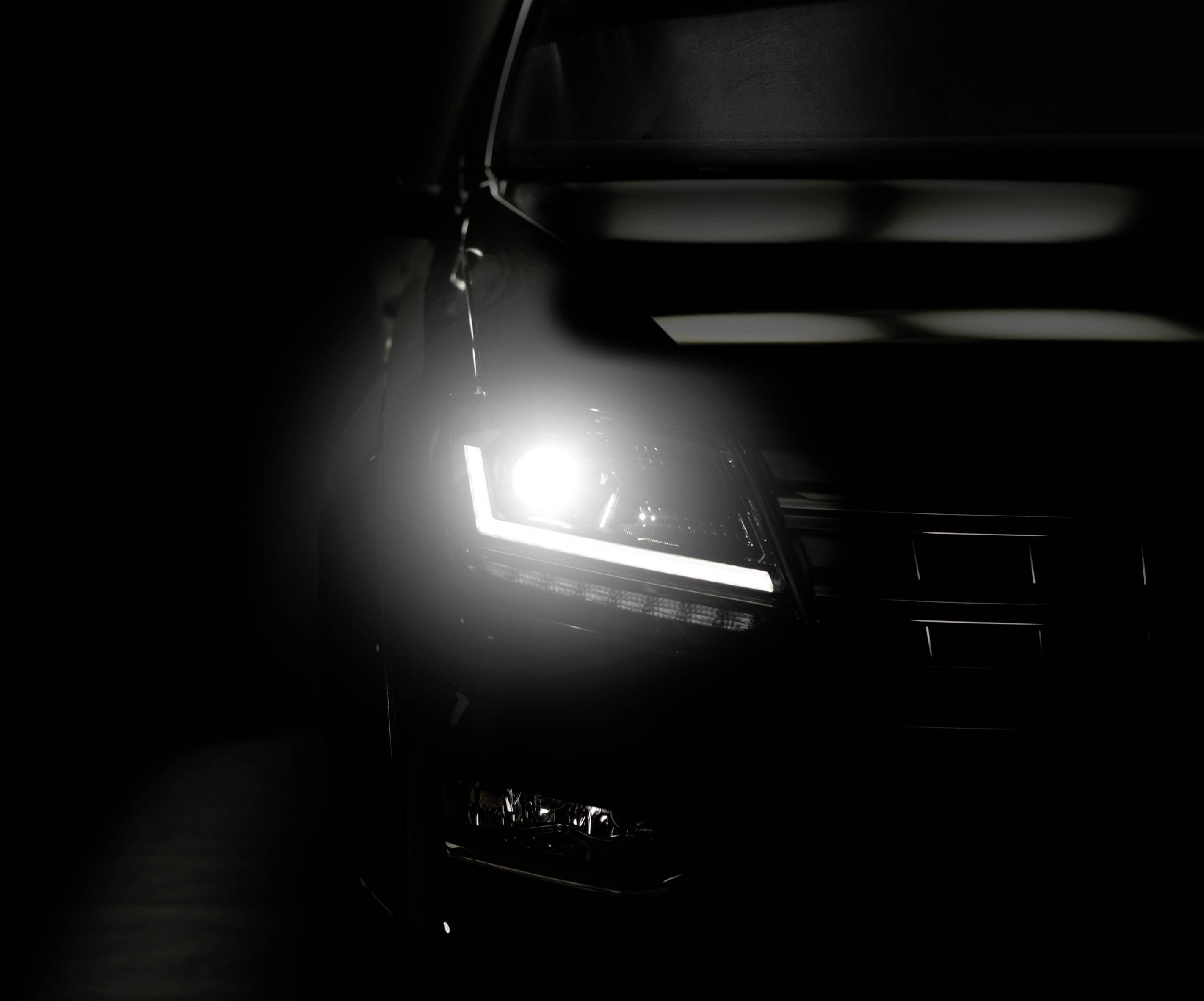 Osram Automotive Komplett-Scheinwerfer LEDHL107-BK LEDriving LED vorne (L x B x H) 260 x 372 x 343mm