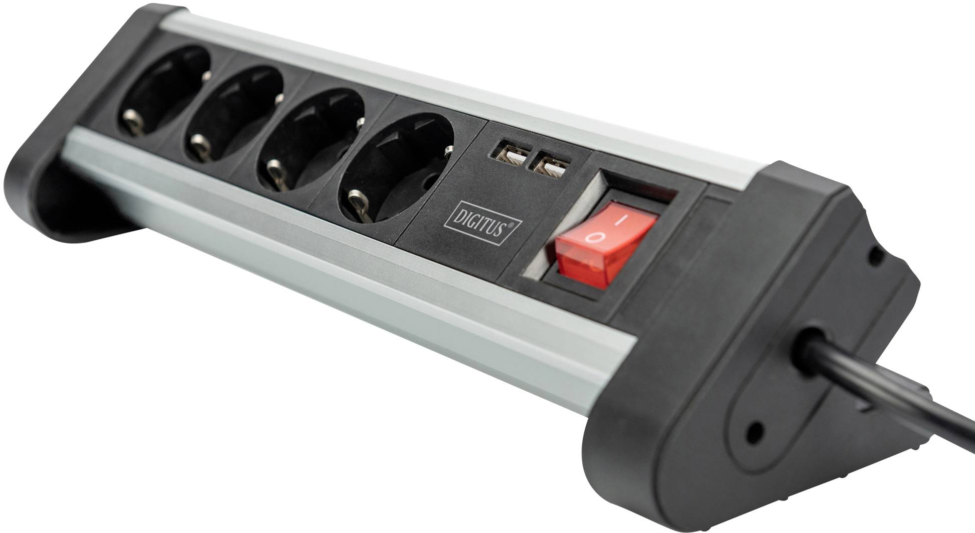 Eine schwarze und silberne Steckdosenleiste mit vier Steckplätzen, zwei USB-Anschlüssen und einem roten Ein/Aus-Schalter.