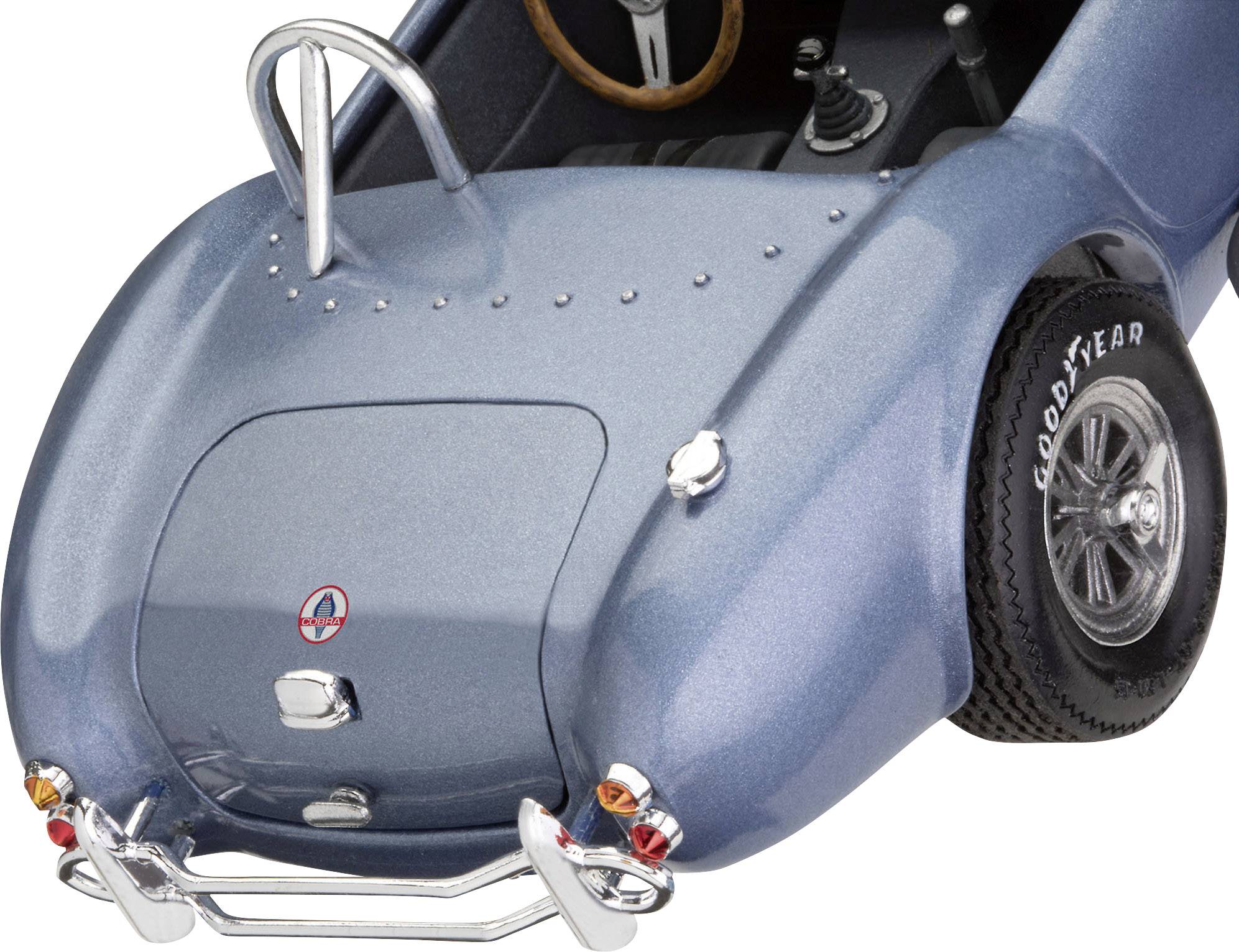 Revell 07669 62 Shelby Cobra 289 Automodell Bausatz 1:25