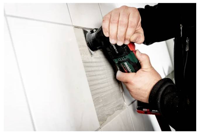 Metabo MT 18 LTX BL QSL MetaBOX 613088840 Akku-Multifunktionswerkzeug ohne Akku 18V Anzahl mitgelieferte Akkus 0