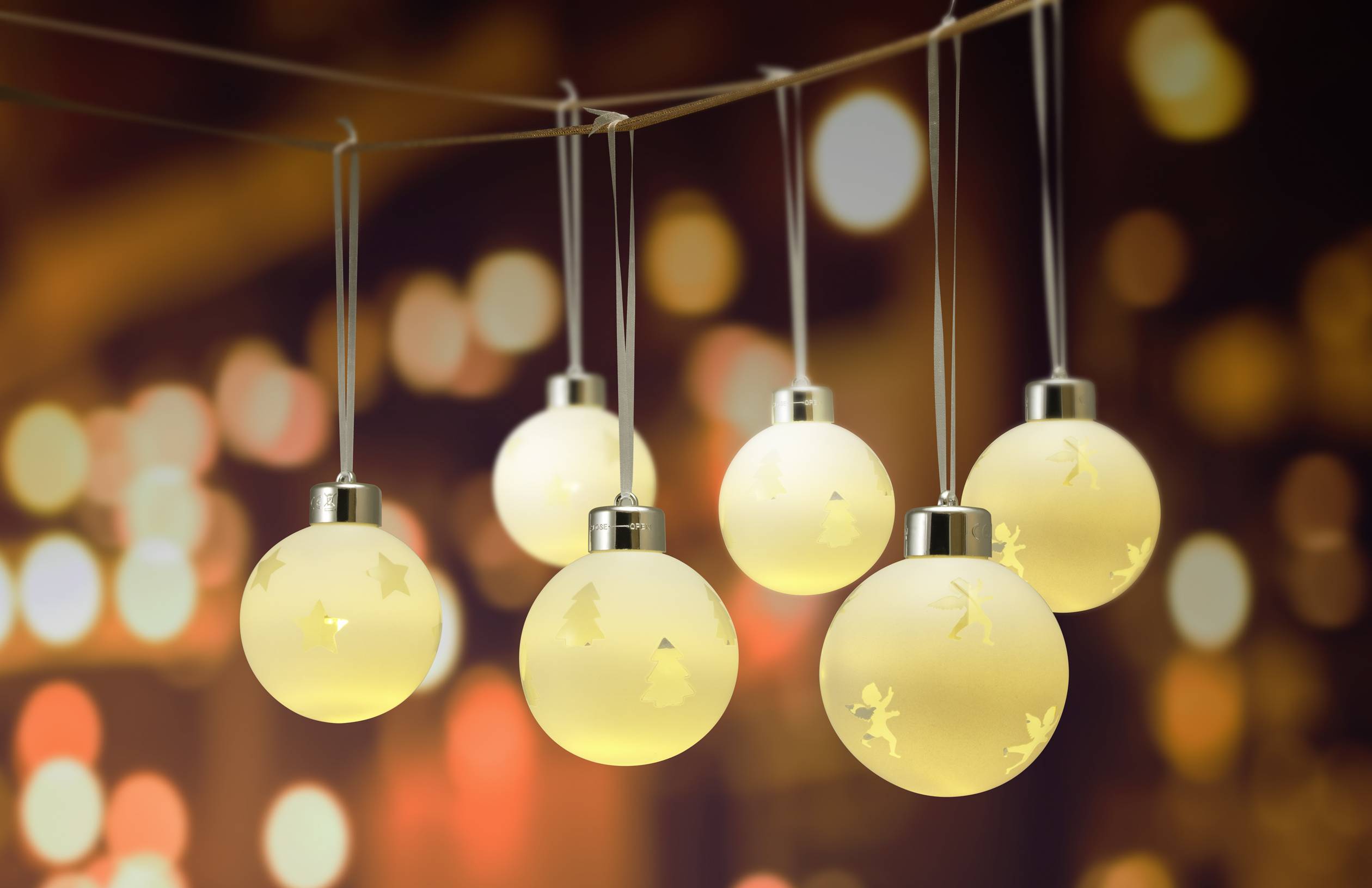 Sygonix Weihnachtsbaum-Beleuchtung Innen 1,5 V 1 SMD LED Warmweiß (Ø) 8 cm mit Fernbedienung