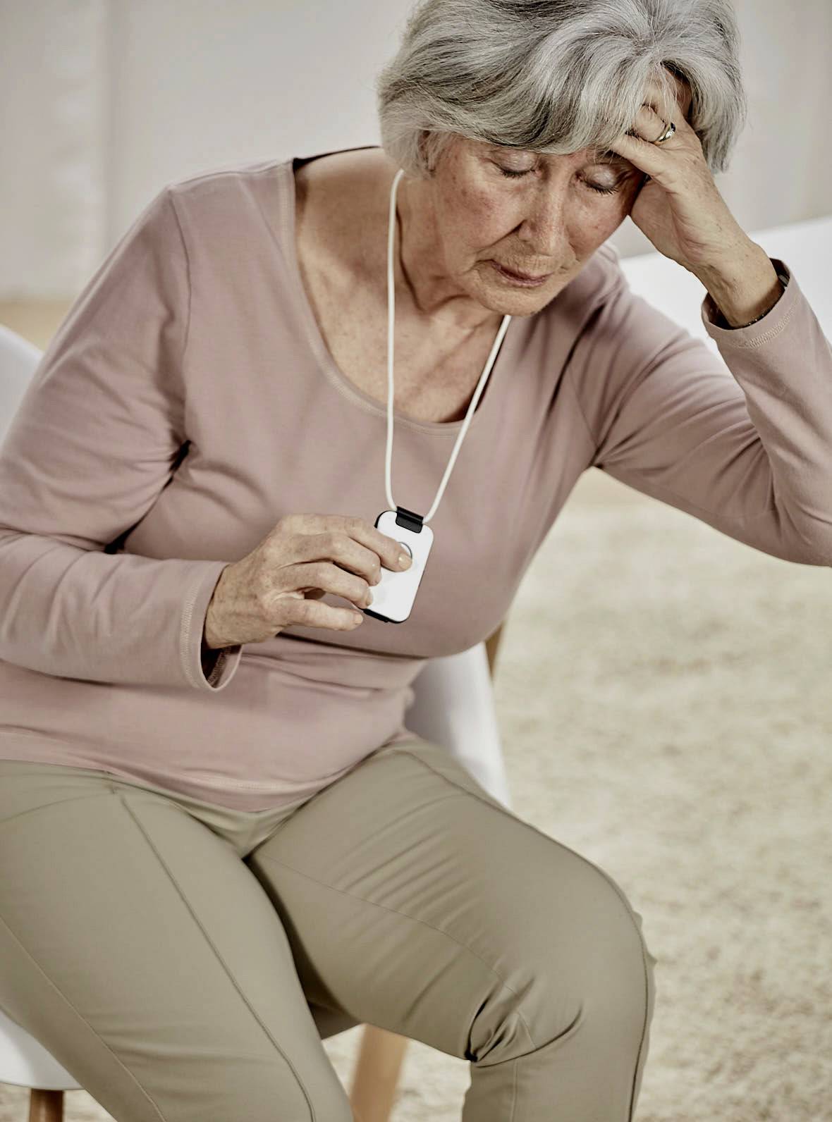 Dosch & Amand DA1432P (PRO) Hausnotruf Grün