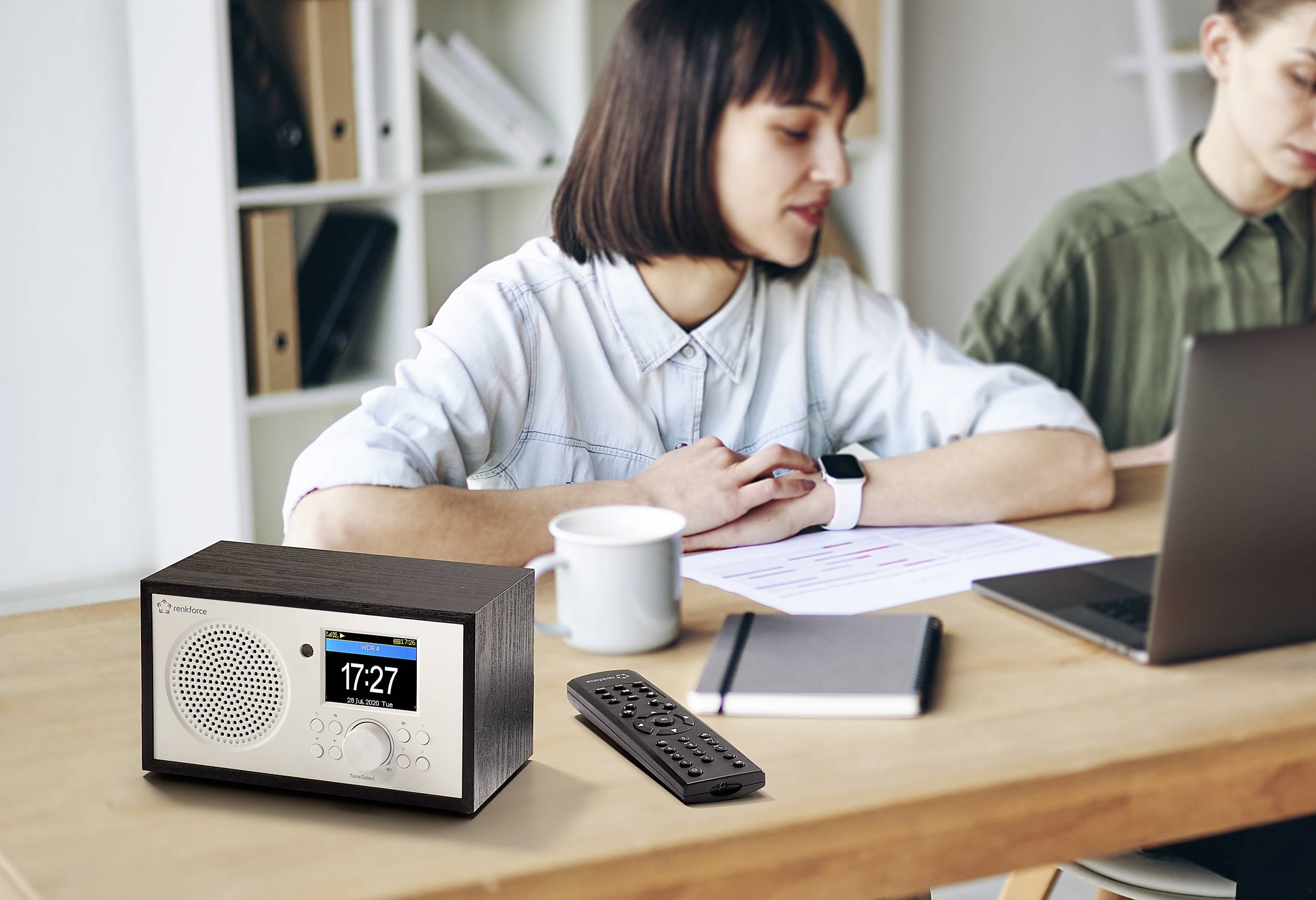 Renkforce RF-IR-MONOV2 Internet Tischradio Internet WLAN, Internetradio Akku-Ladefunktion, DLNA-fähig, Inkl. Fernbedienung Weiß-Schwarz