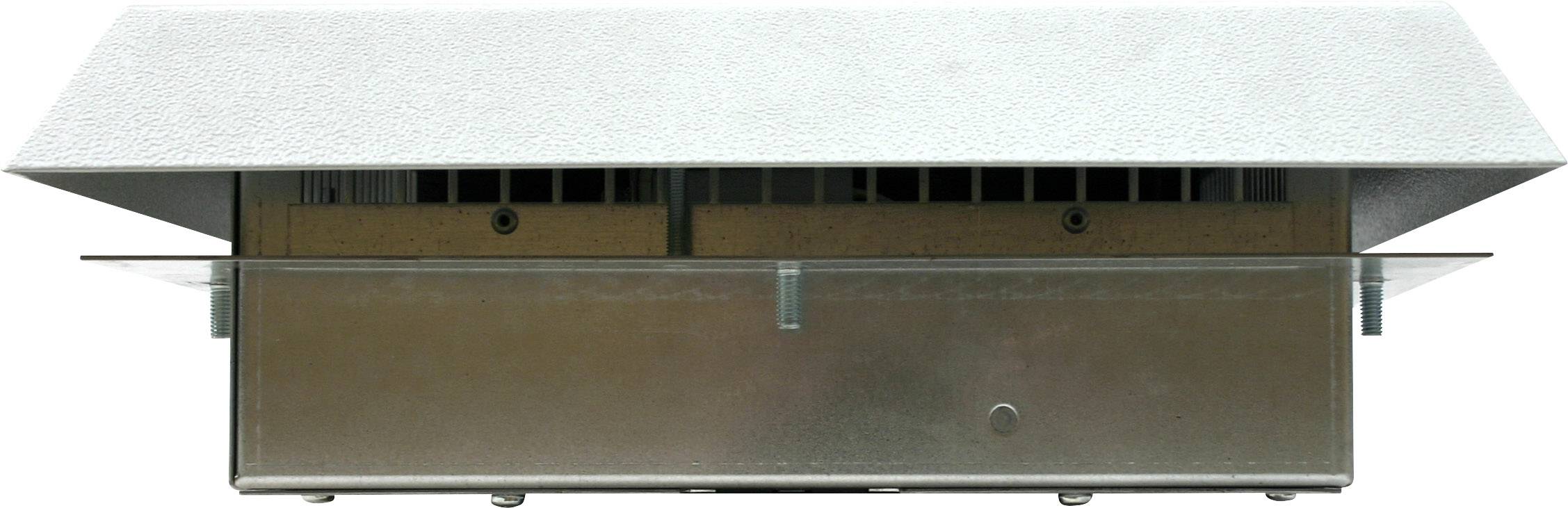 Metallschornstein-Abdeckhaube mit rechteckigen Lamellen, die für den Schutz und Belüftung des Schornsteins sorgen.