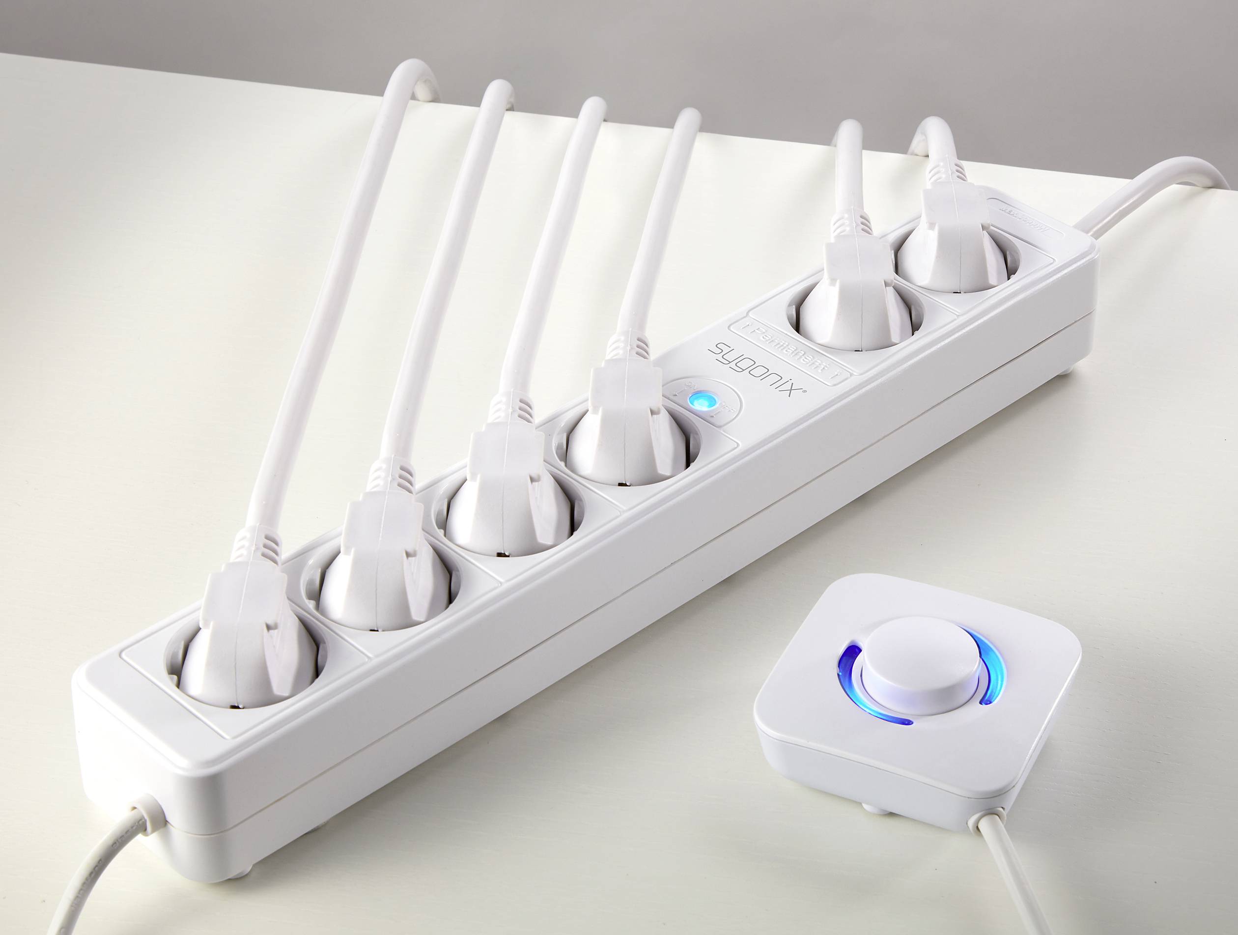 Sygonix SY-4535066 Steckdosenleiste mit Schalter Weiß Schutzkontakt 1St.