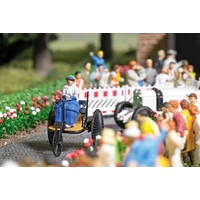 Busch 40007 H0 PKW Modell Mercedes Benz Benz-Patent-Motorwagen Bj. 1886 mit Bertha Benz Busch 40007 H0 PKW Modell Mercedes Benz Benz-Patent-Motorwagen Bj. 1886 mit Bertha Benz