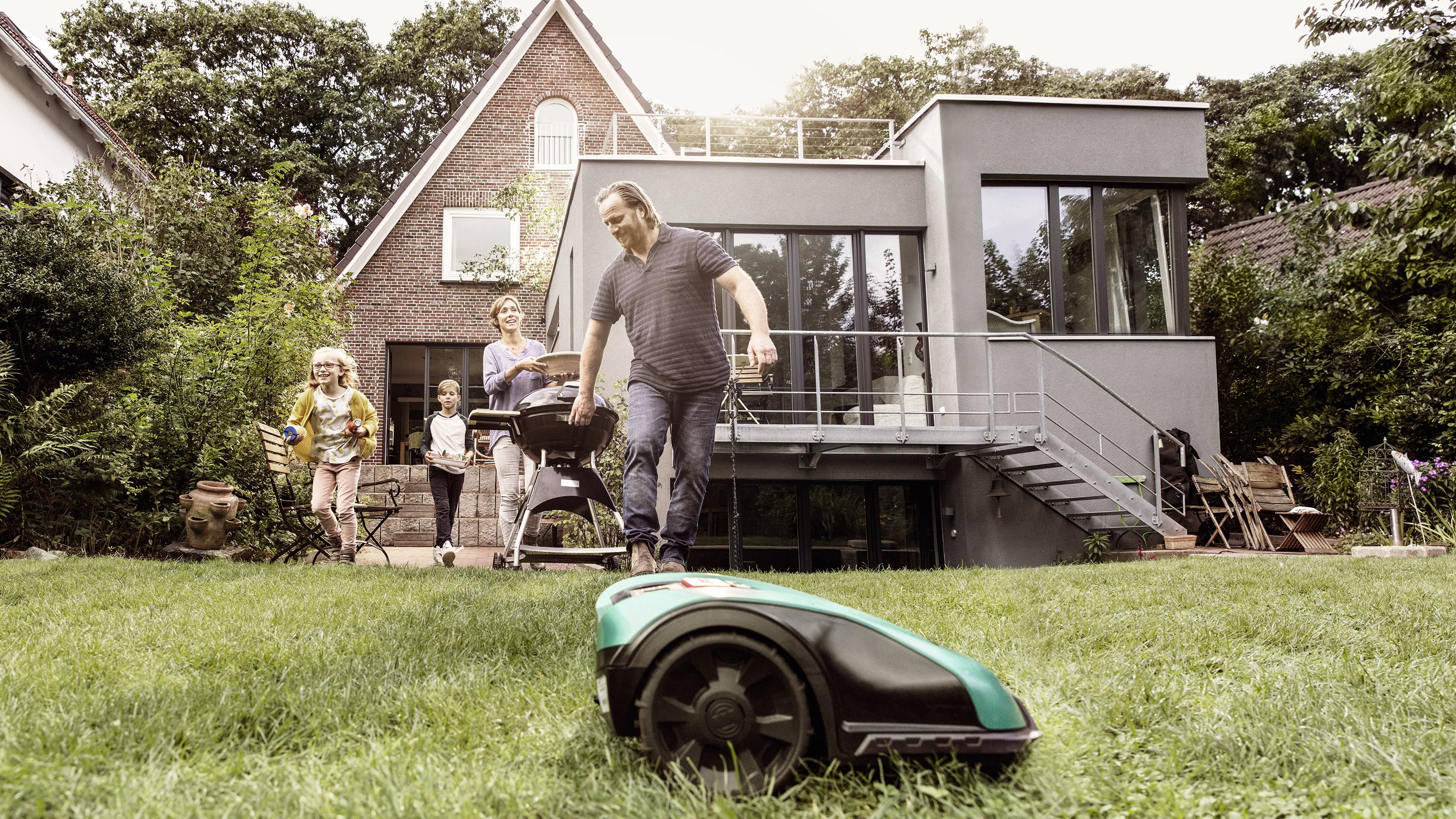 Bosch Home and Garden Indego 400 Connect Mähroboter Geeignet für Fläche max. 400 m²