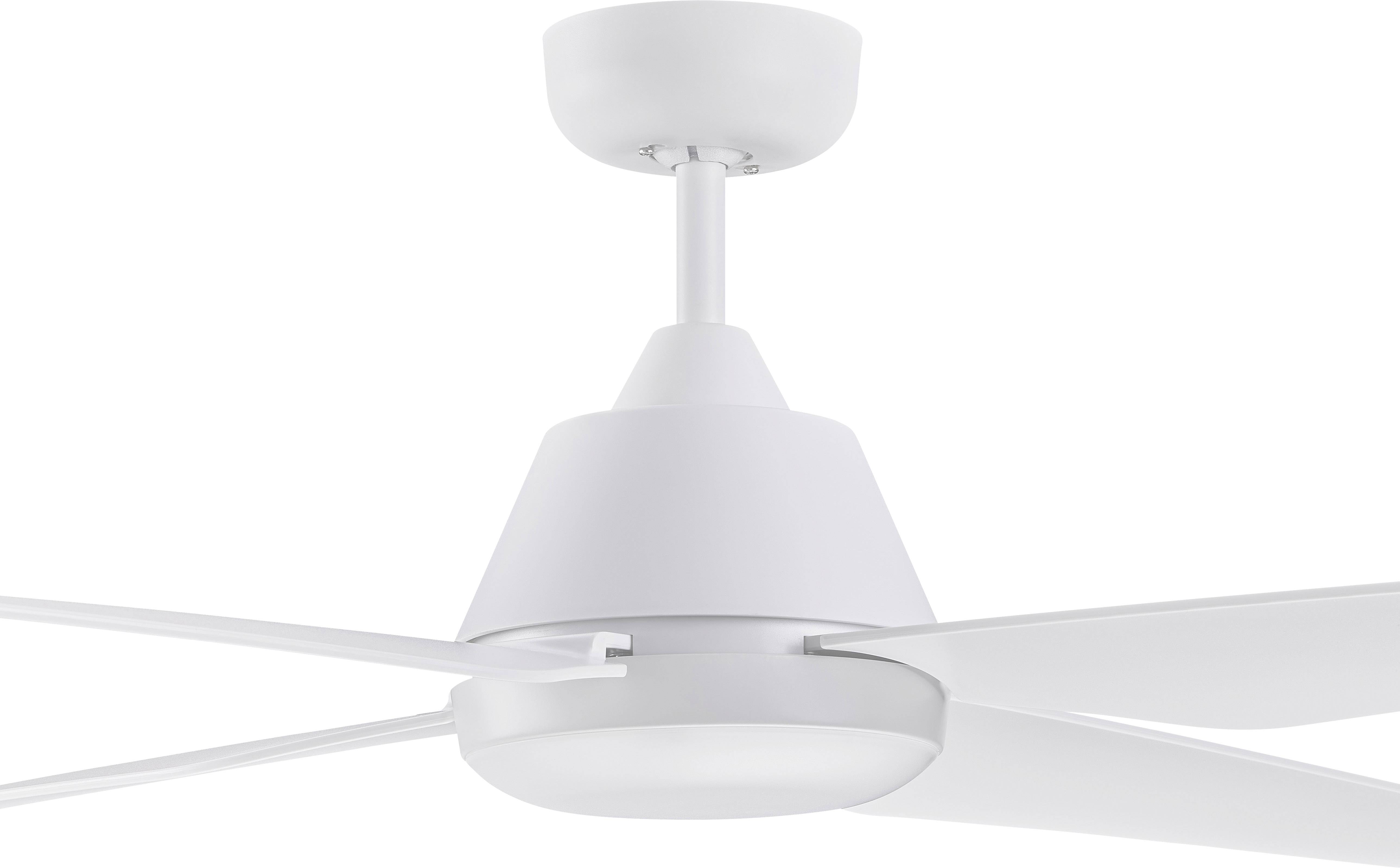 Ein moderner, weißer Deckenventilator mit vier flachen Flügeln, geeignet für eine stilvolle und funktionale Raumkühlung.
