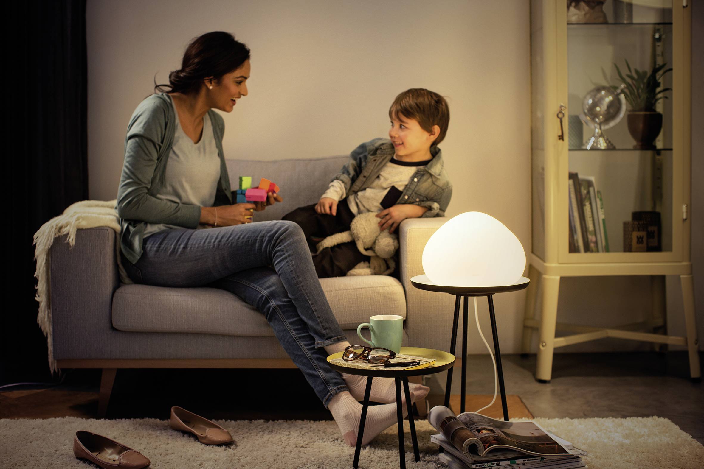 Philips Lighting Hue LED-Tischlampe 4440156P6 Wellner E27 8.5W Warmweiß, Neutralweiß, Tageslichtweiß