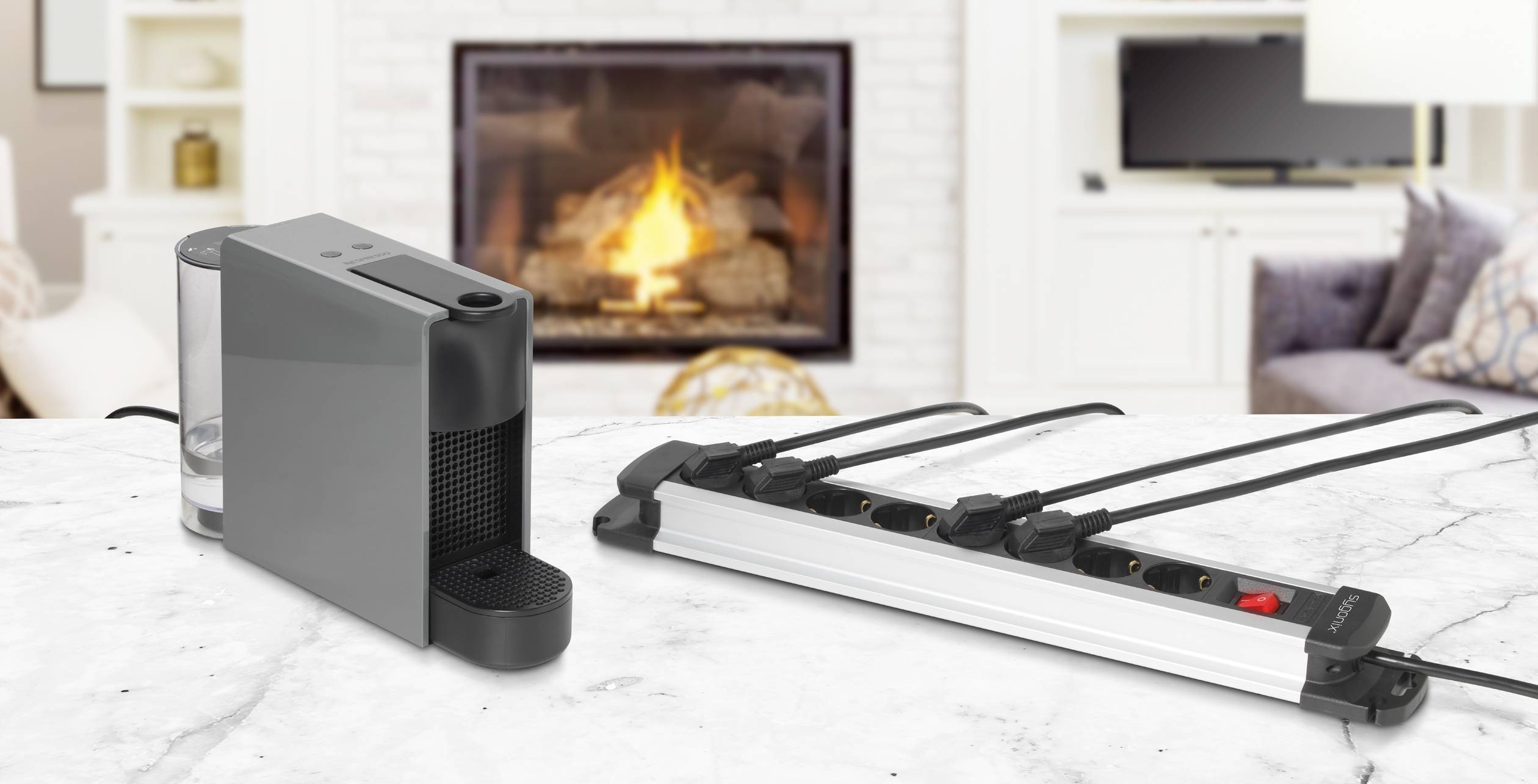 Sygonix SY-4538258 Steckdosenleiste 8fach Schwarz, Silber Schutzkontakt 1St.