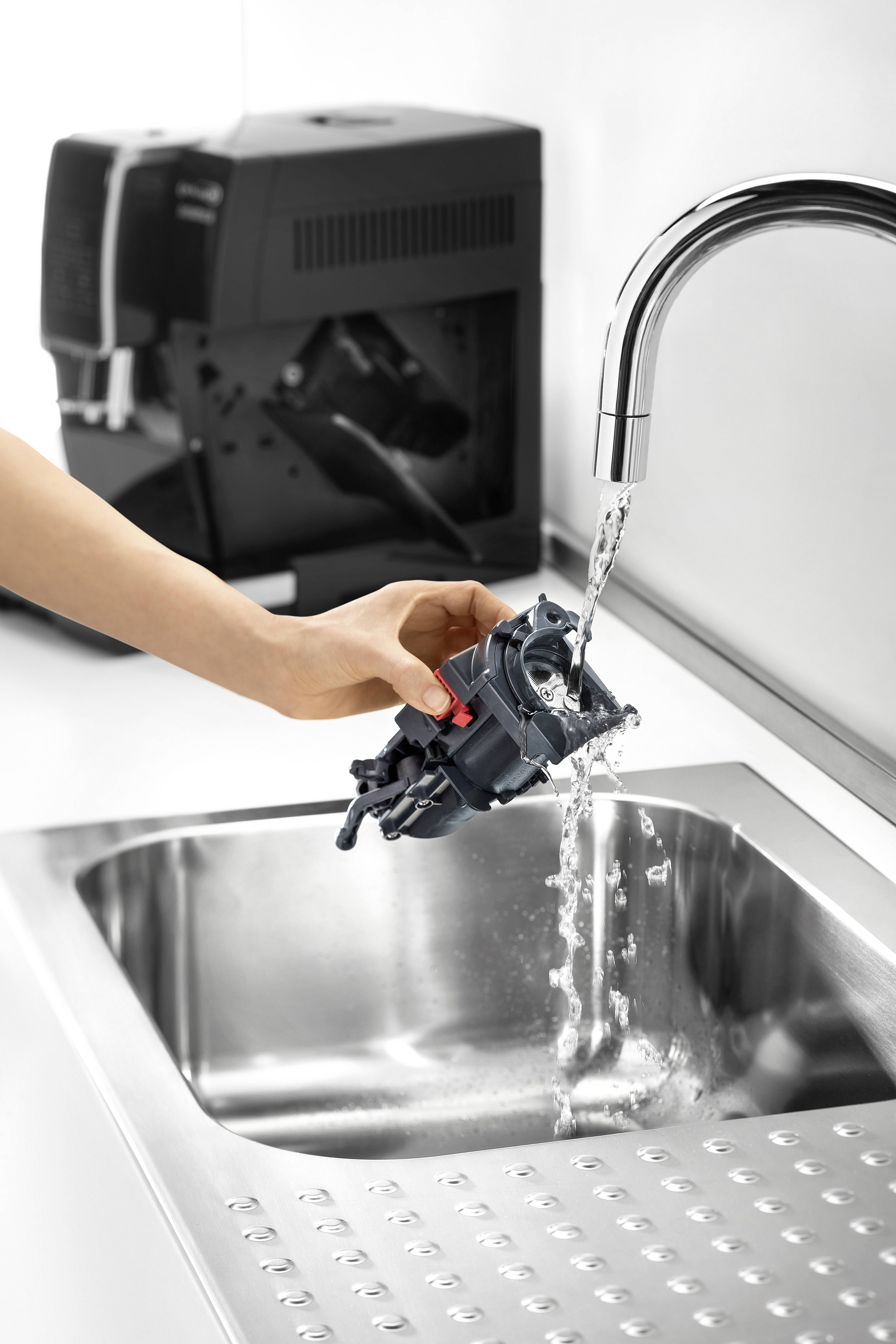 DeLonghi ECAM 356.57.B 0132215381 Kaffeevollautomat Schwarz