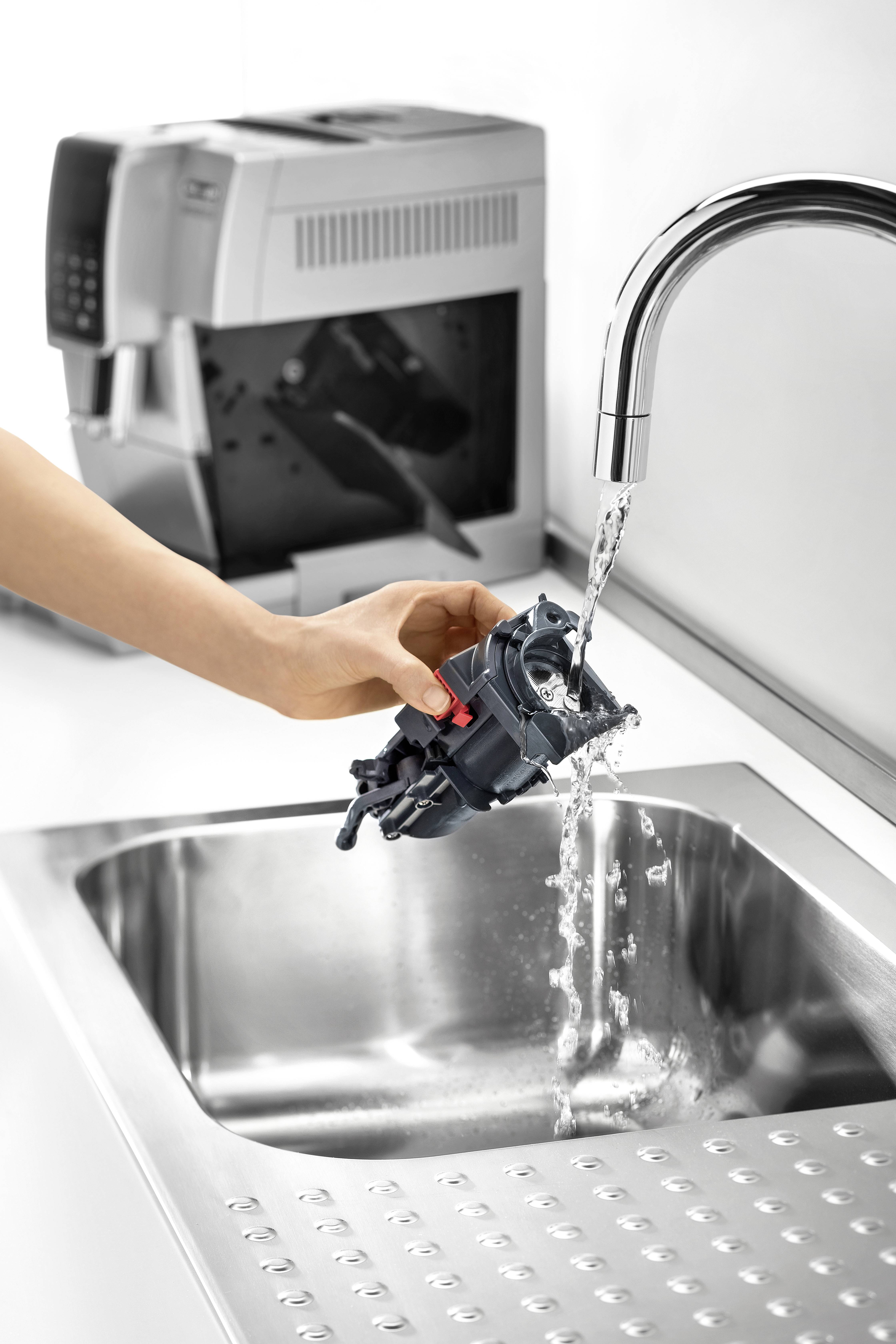 DeLonghi ECAM 356.77.S 0132215382 Kaffeevollautomat Silber