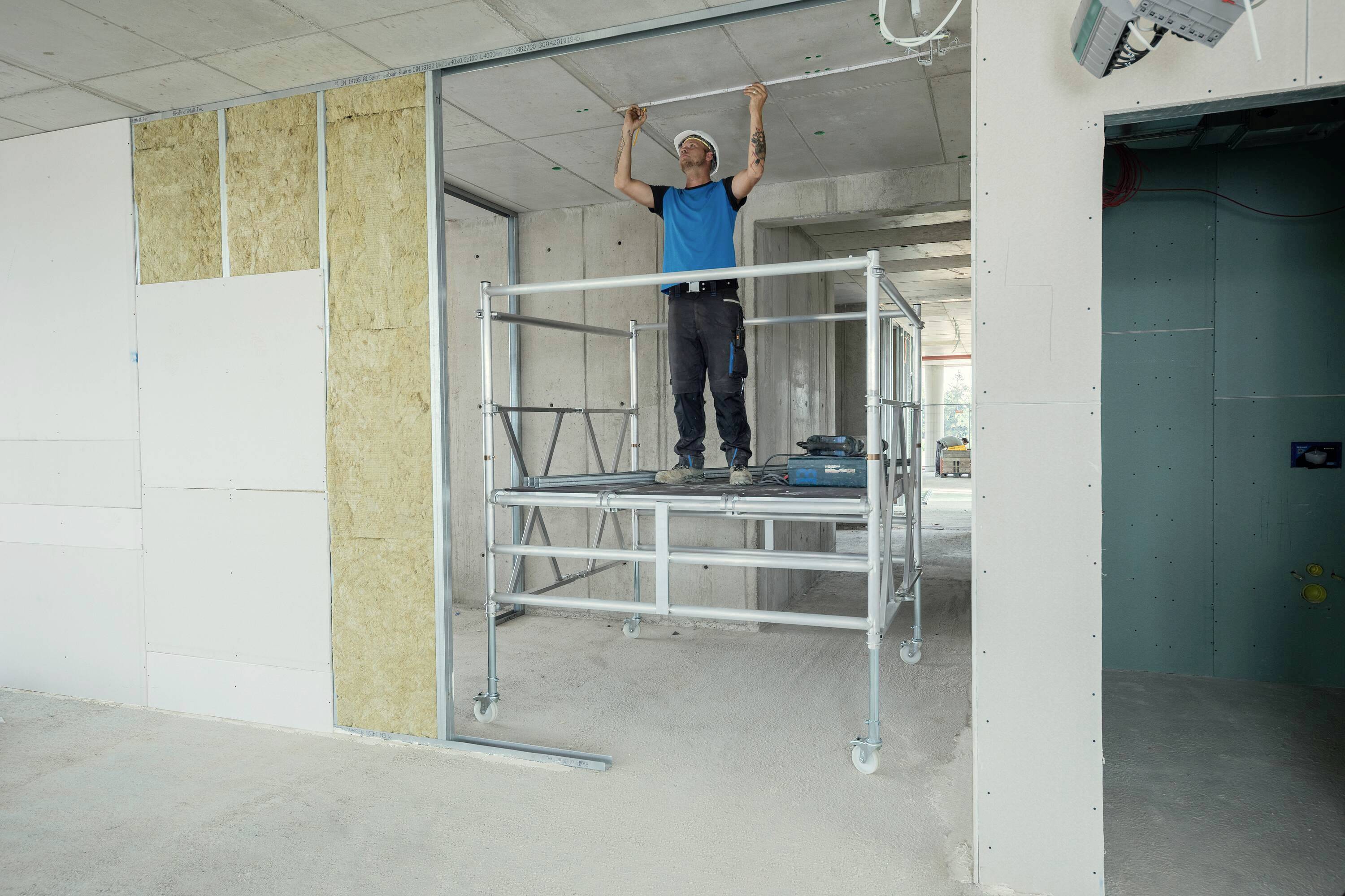 MUNK Günzburger Steigtechnik 115800 Klappgerüst Montage ohne Werkzeug Arbeitshöhe (max.): 3.7m