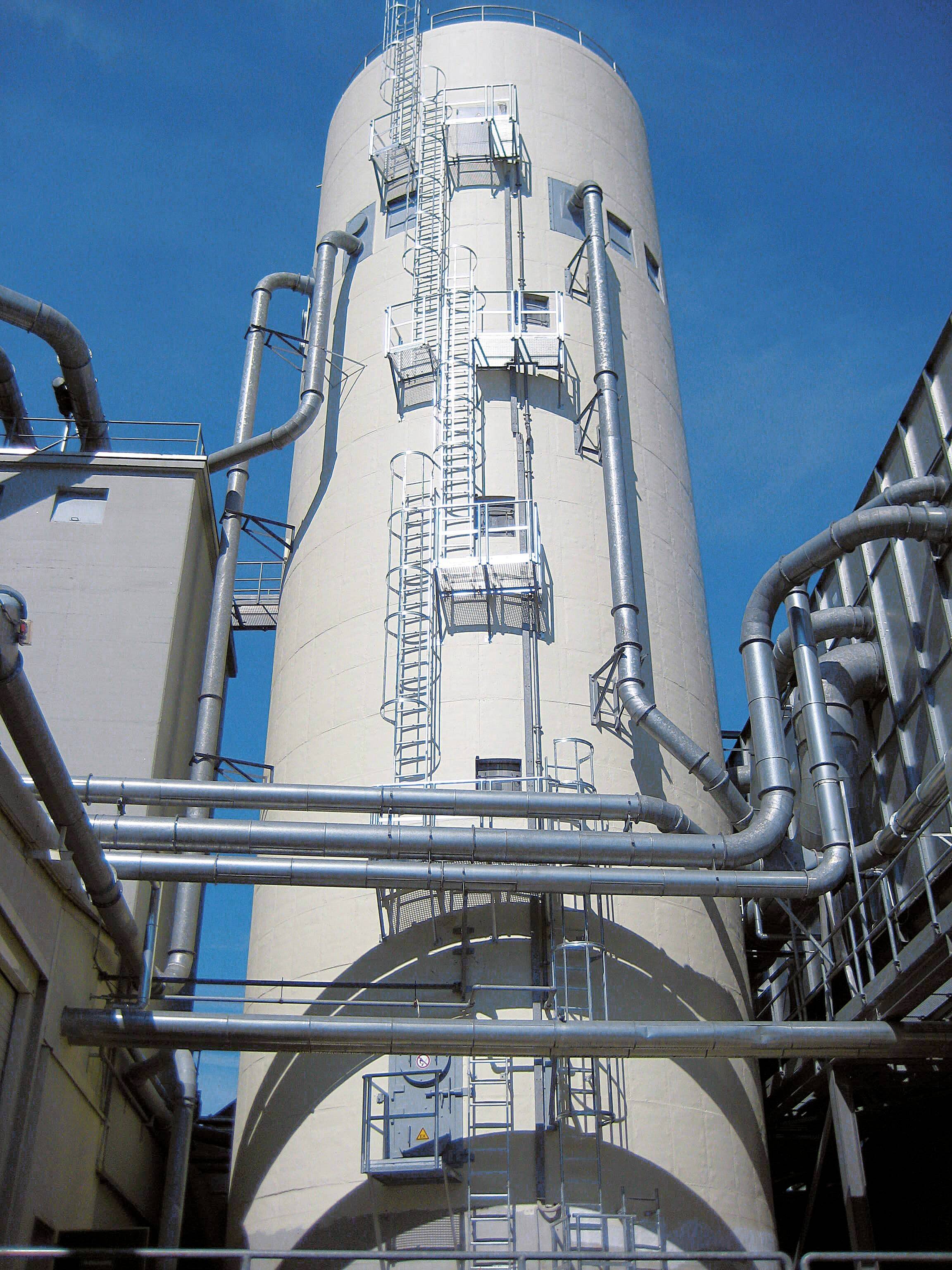 MUNK Günzburger Steigtechnik 500246 Mehrzügige Steigleiter Montage mit Werkzeug DIN EN 14122