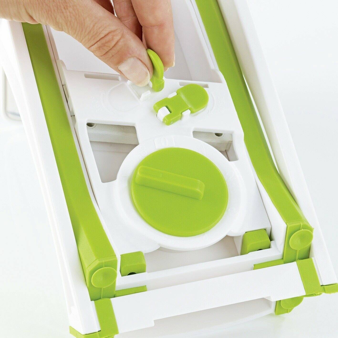 GourmetMaxx Push n Ready Allesschneider 04235 Weiß, Grün