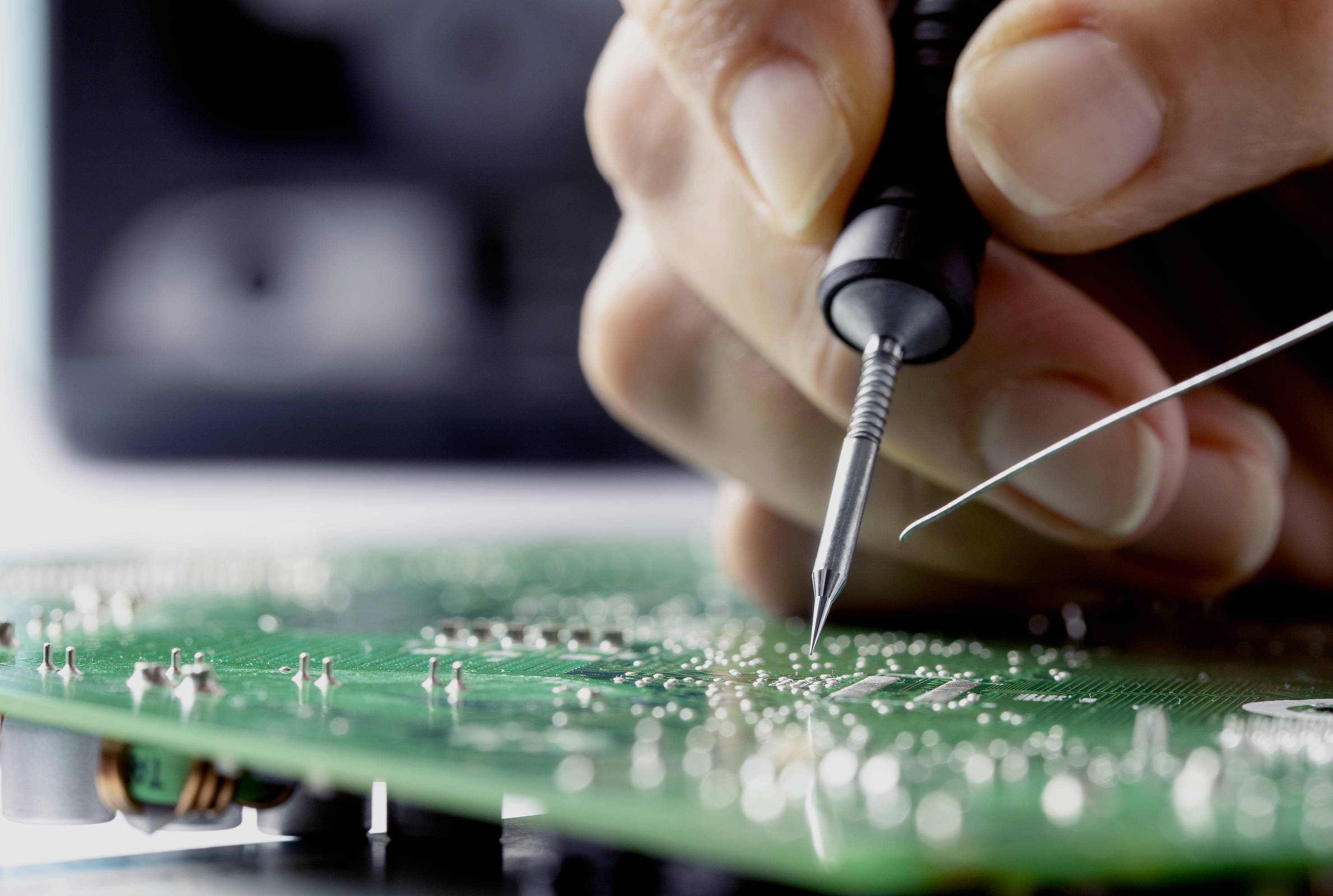 Weller WXPP MS LÖTSET RTP004SMS / WSR 208 Lötkolben-Set 12V 40W 100 - 550°C inkl. Pinzette, inkl. Lötzinn, inkl. Lötspitze, inkl