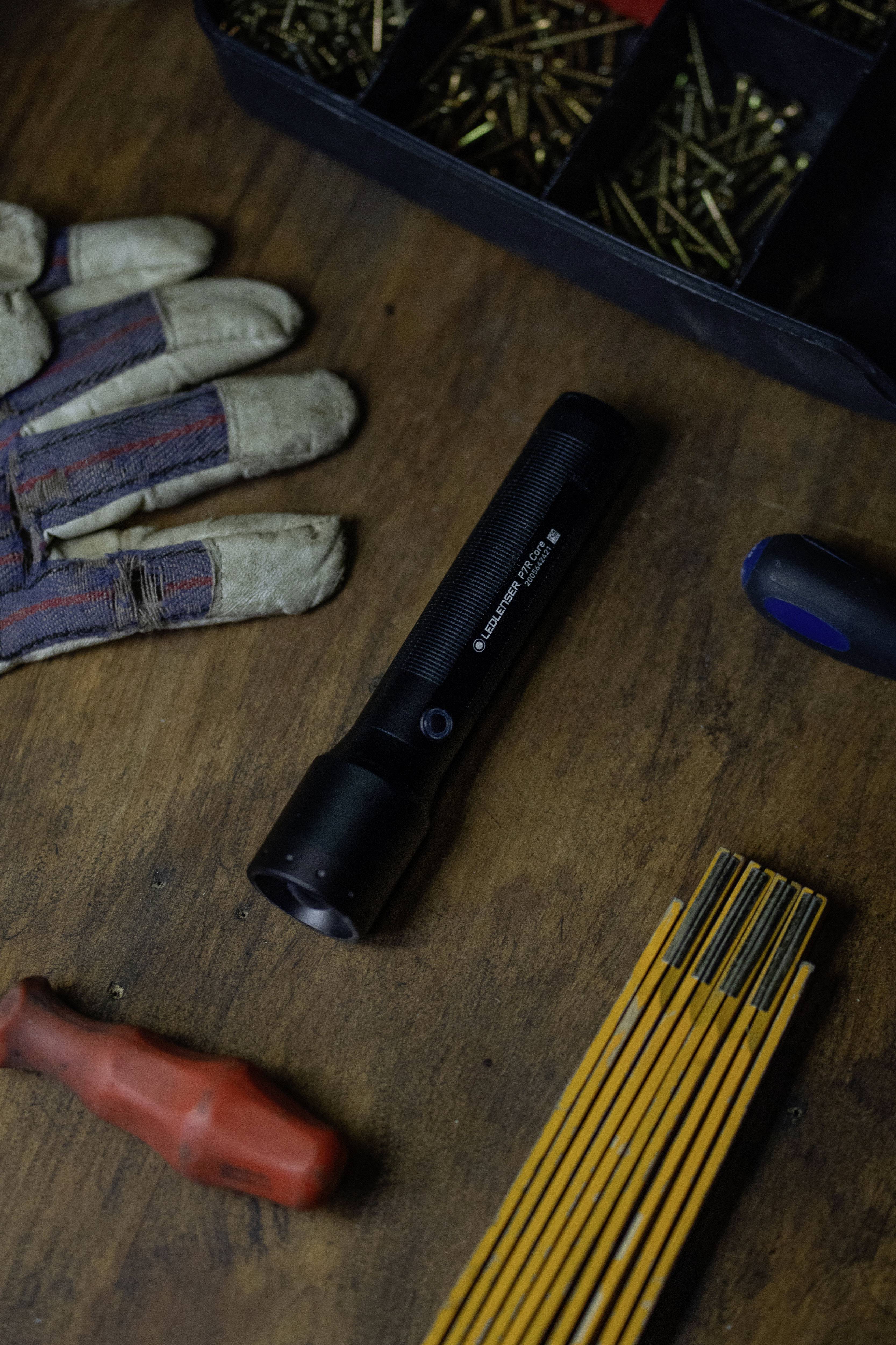 Ledlenser P7R Core Taschenlampe akkubetrieben 1000 lm 90 h 202 g