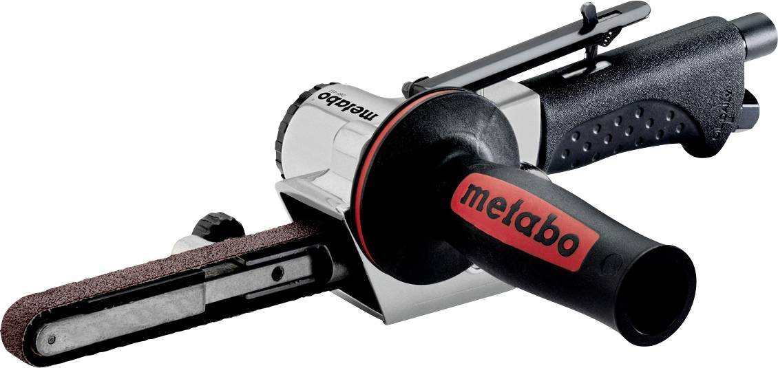 Ein tragbarer Metabo-Bandschleifer mit schmalem Schleifband zum Schleifen oder Schleifen von Metalloberflächen.