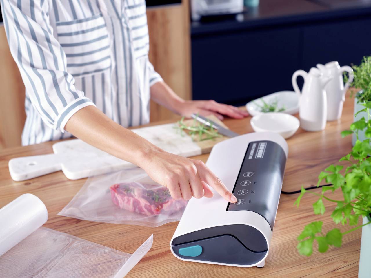 Leifheit 3235 Vacu Power 300 Vakuumierer (B x H x T) 370 x 95 x 215mm