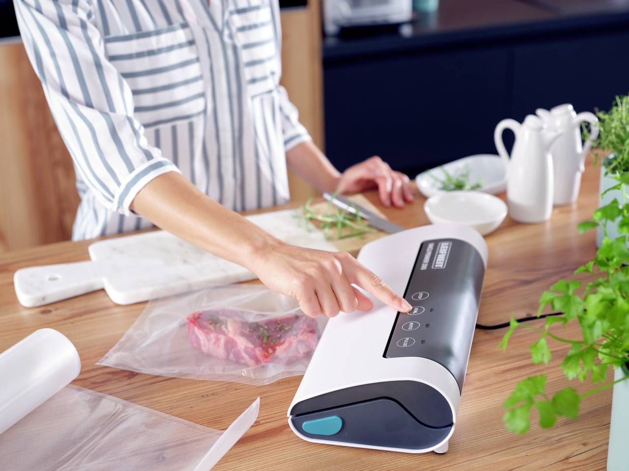 Leifheit 3235 Vacu Power 300 Vakuumierer (B x H x T) 370 x 95 x 215mm