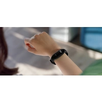 Xiaomi Mi Band 5 Fitness-Tracker Schwarz Xiaomi Mi Band 5 Fitness-Tracker Schwarz