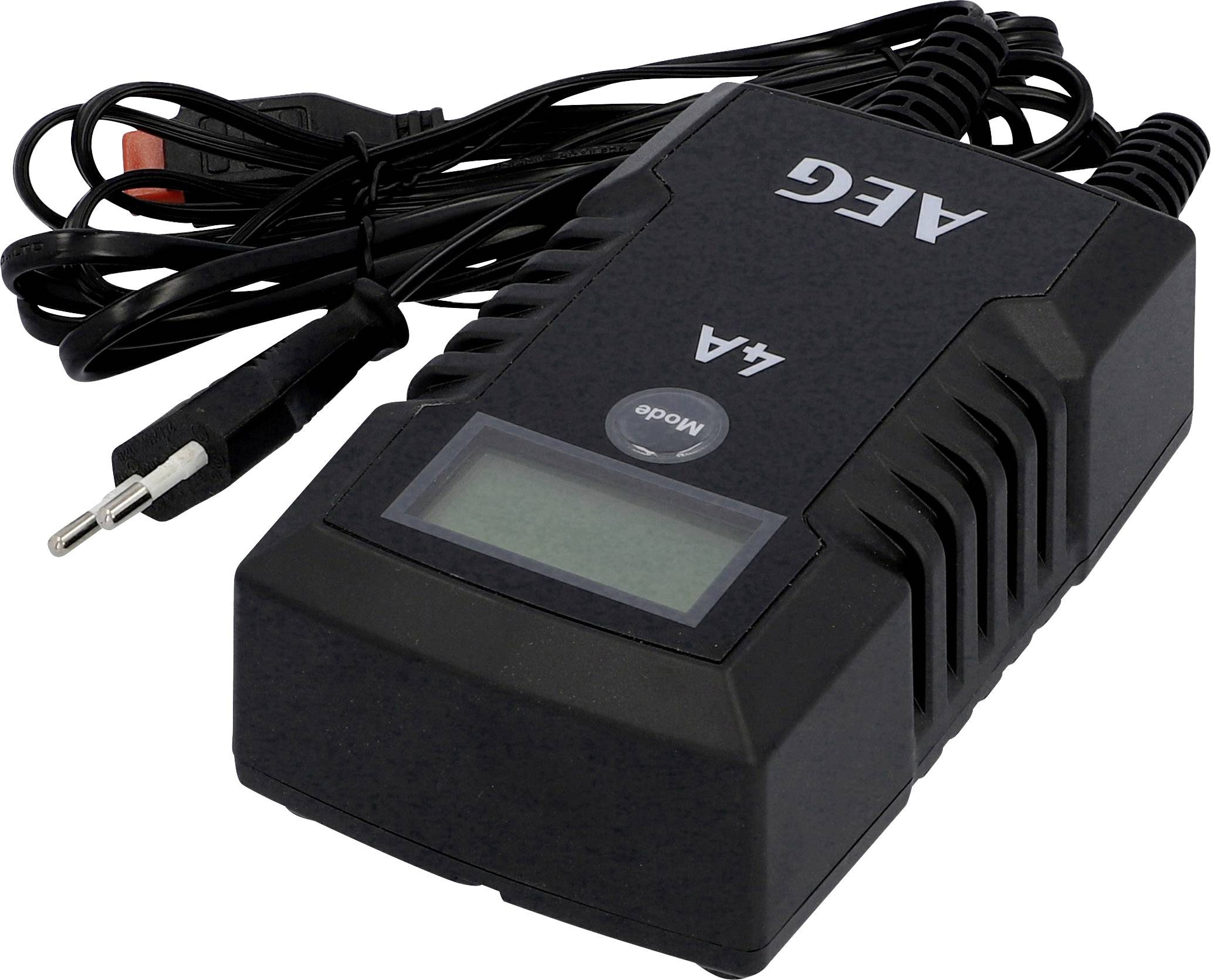 Schwarzes Batterie-Ladegerät mit digitalem Display, Kabel und Stecker.