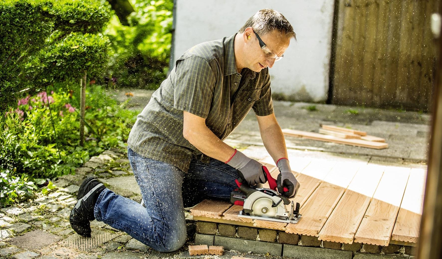 Einhell TE-CS 18/165-1 Li - Solo Akku-Handkreissäge Schnitttiefe max. (90°) 54mm ohne Akku, inkl. Trennscheibe 18V